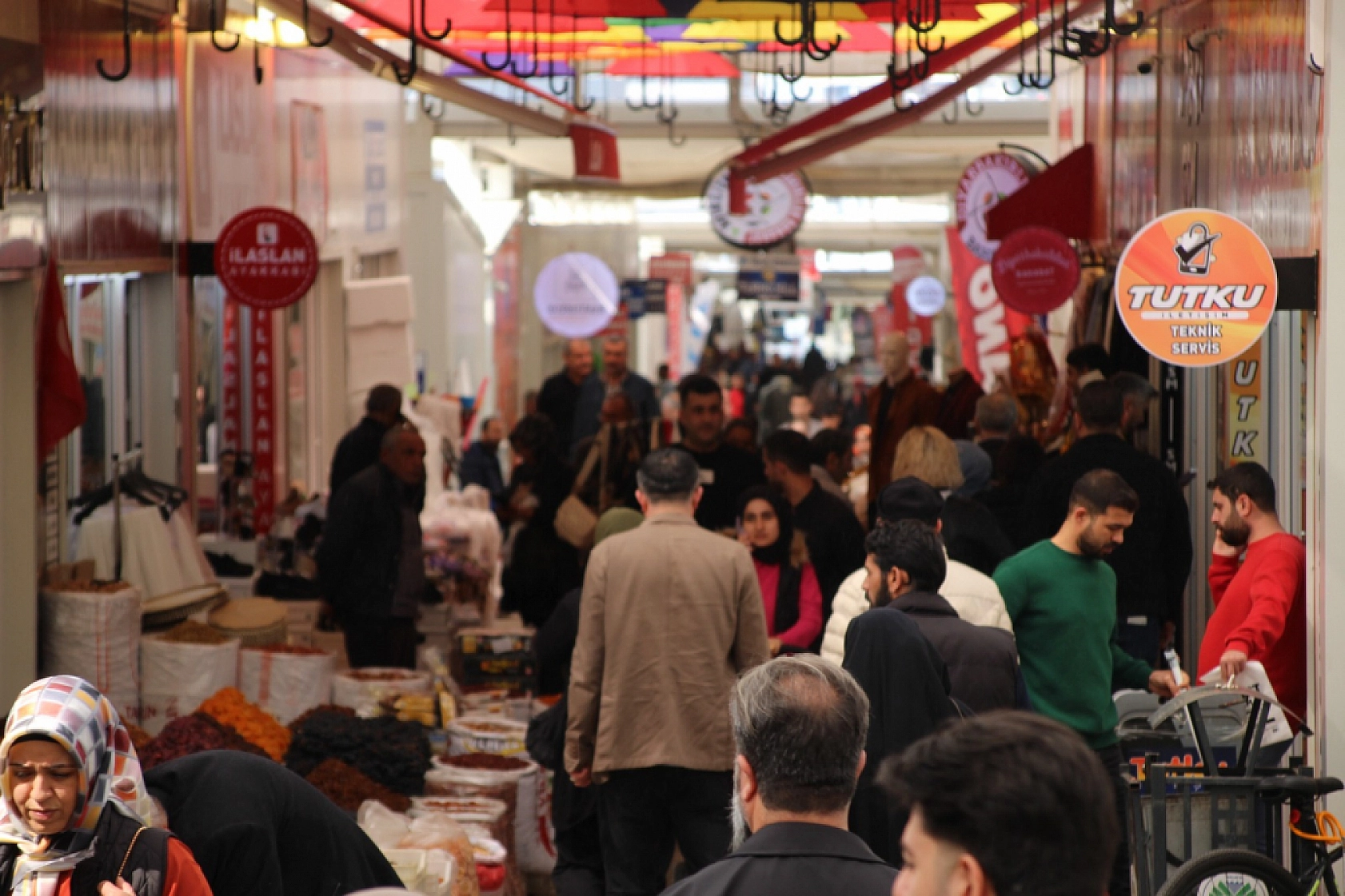 Malatya'da Depremlerin Gölgesinde Bayram!