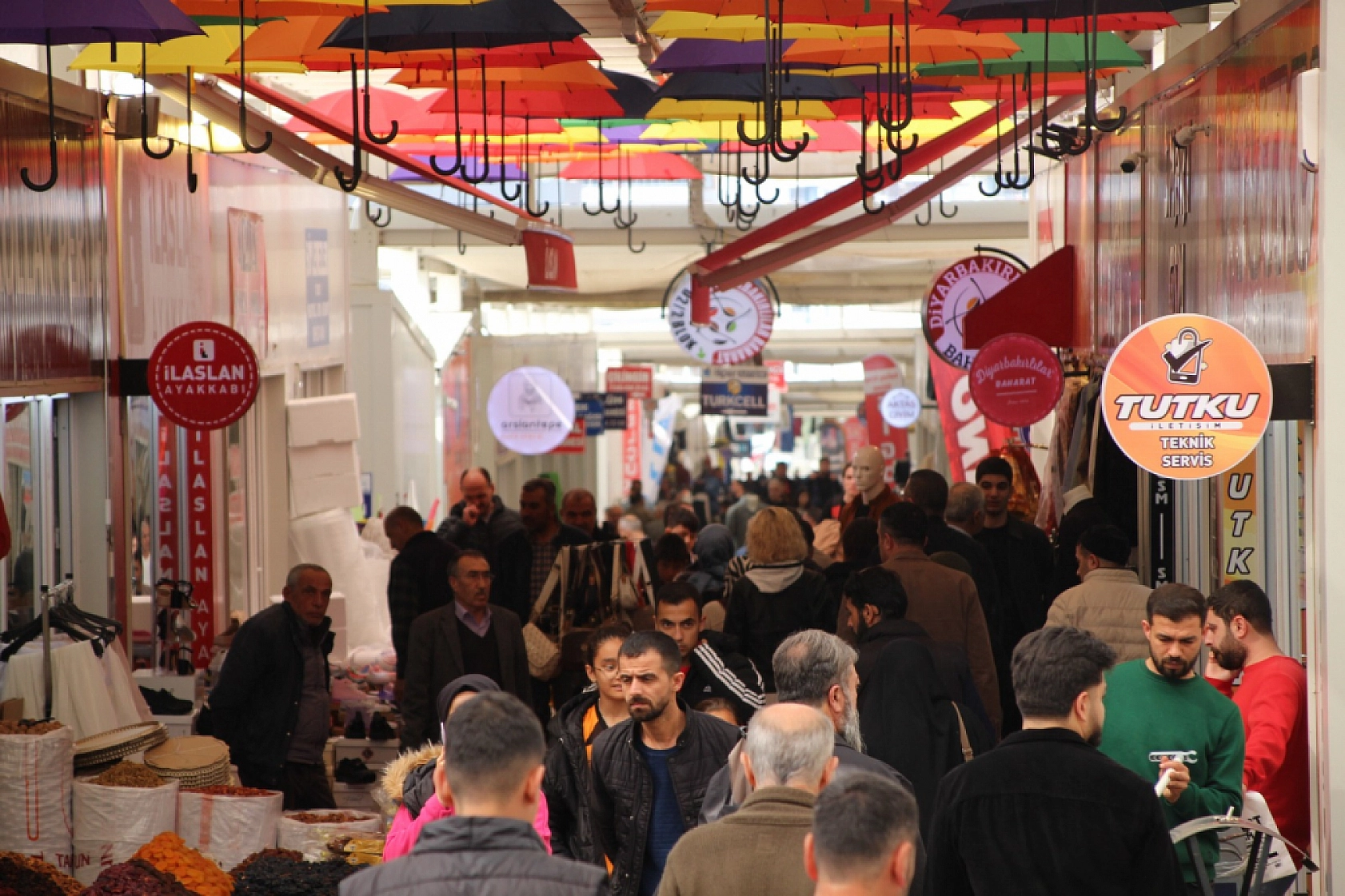 Malatya'da Depremlerin Gölgesinde Bayram!