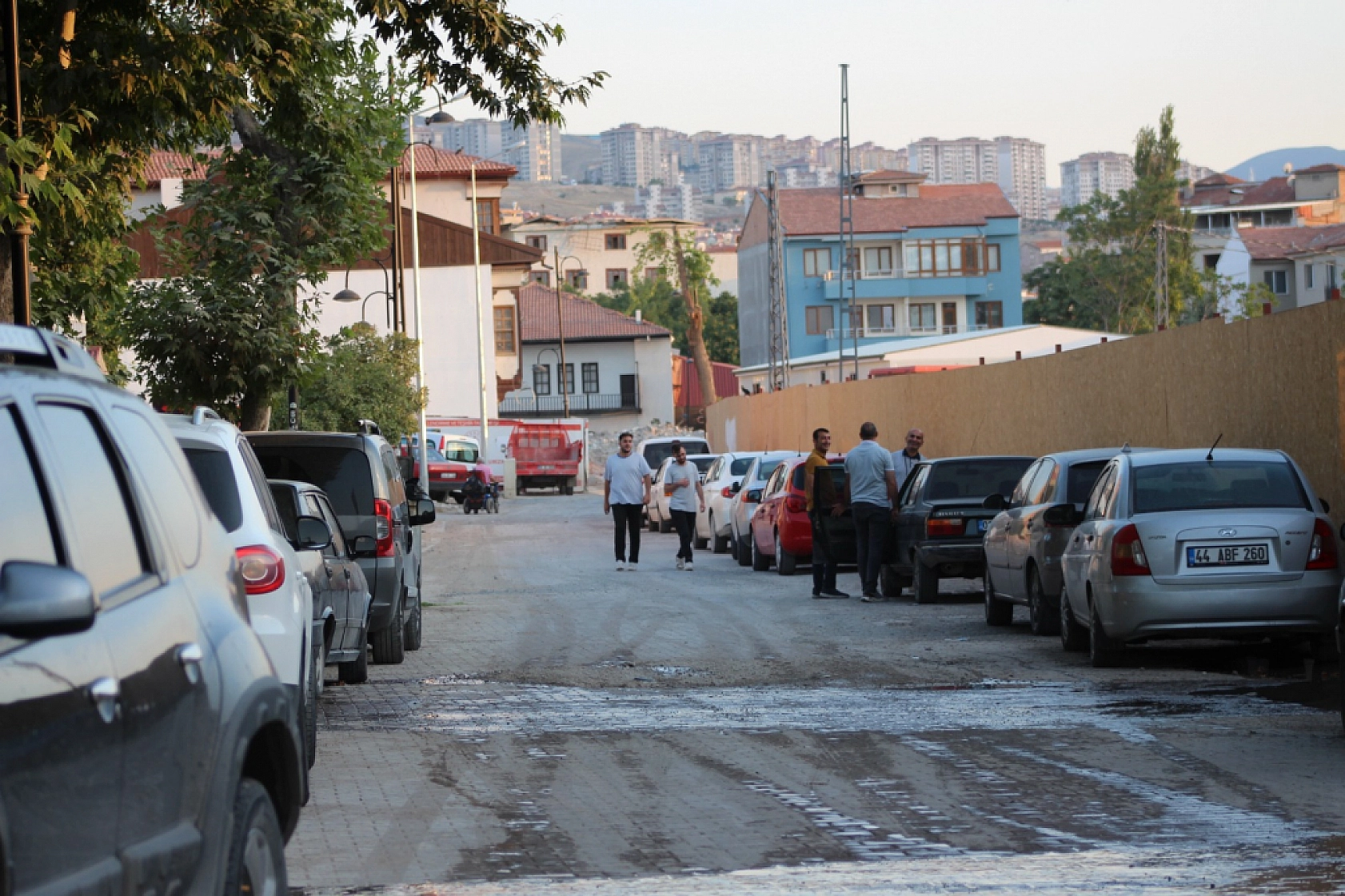 Malatya'da Elektrik Kesintileri Esnafı Çileden Çıkardı!