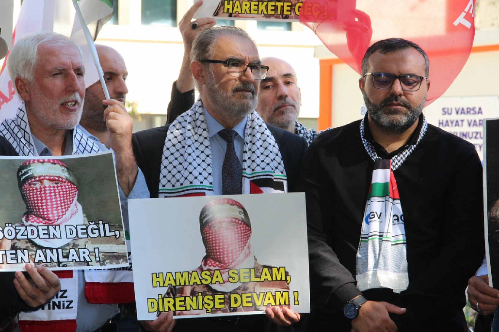 'Bu Bölgede Müttefik Yoktur, Sırasını Bekleyen Kurban Vardır'