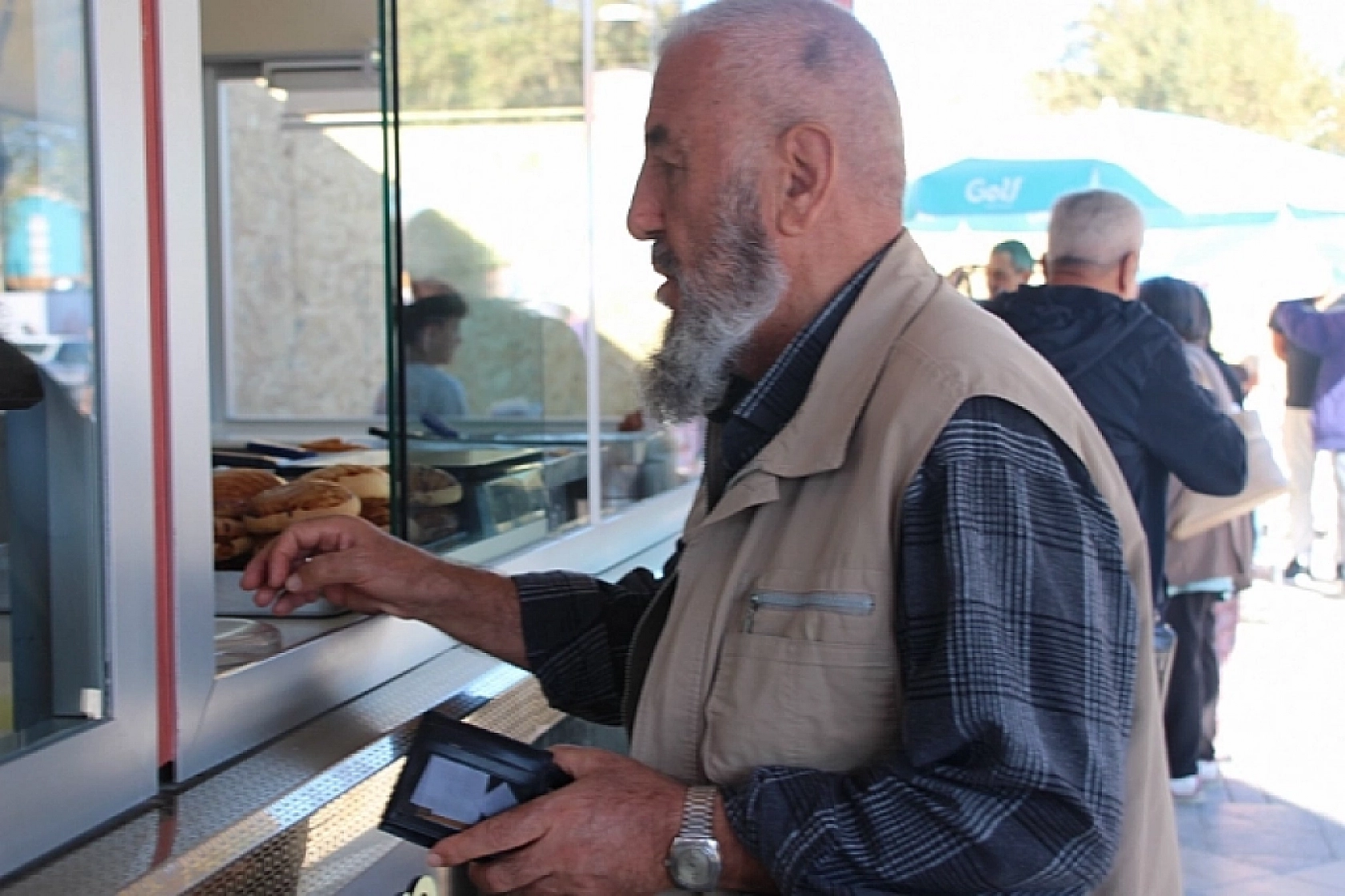 Malatyalı Emekliler Taleplerini Tek Tek Sıraladı! Emekliler Destek Arayışında