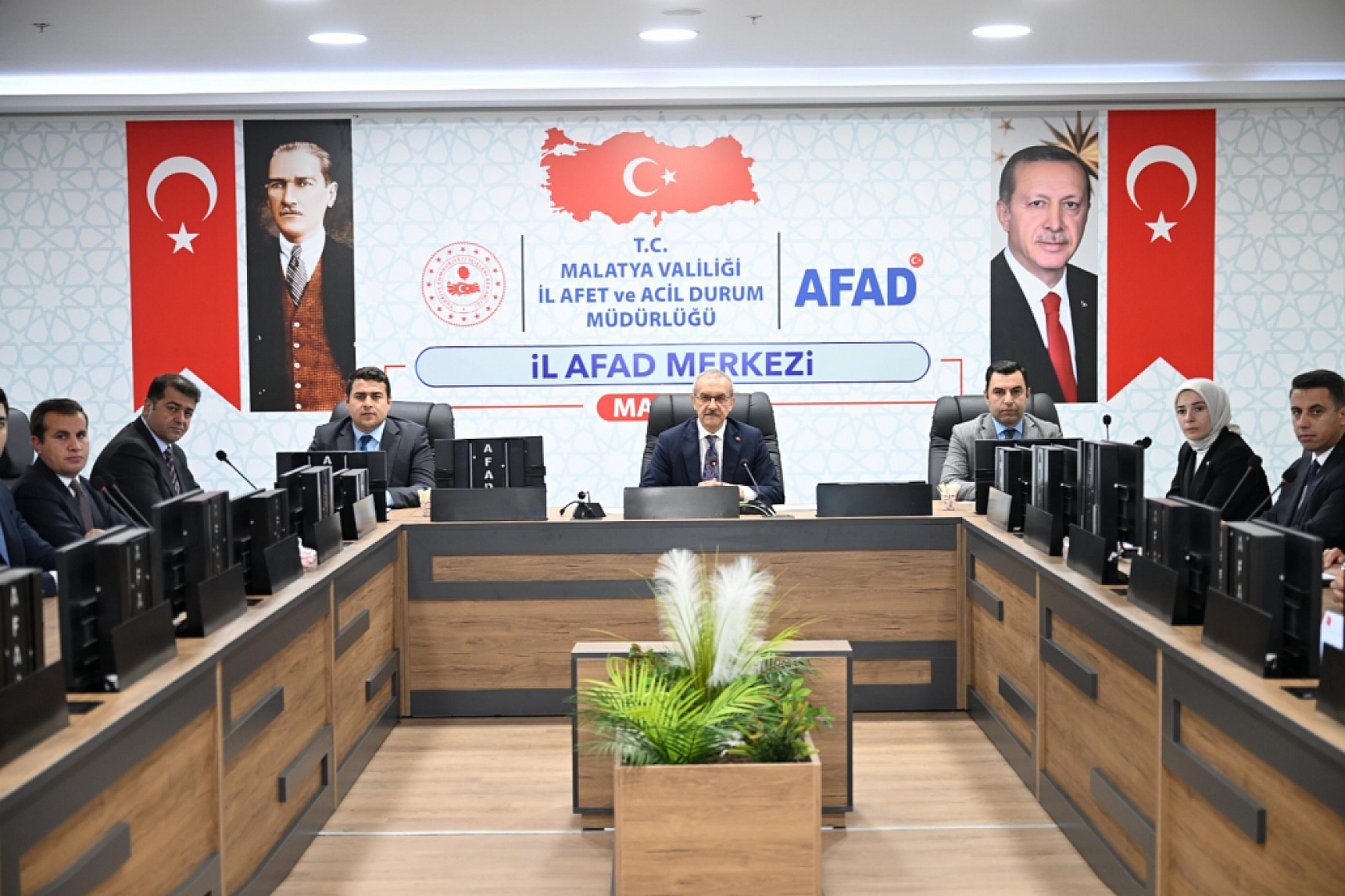 Malatya'da 361 kırsal mahalleye 15 bin konut!