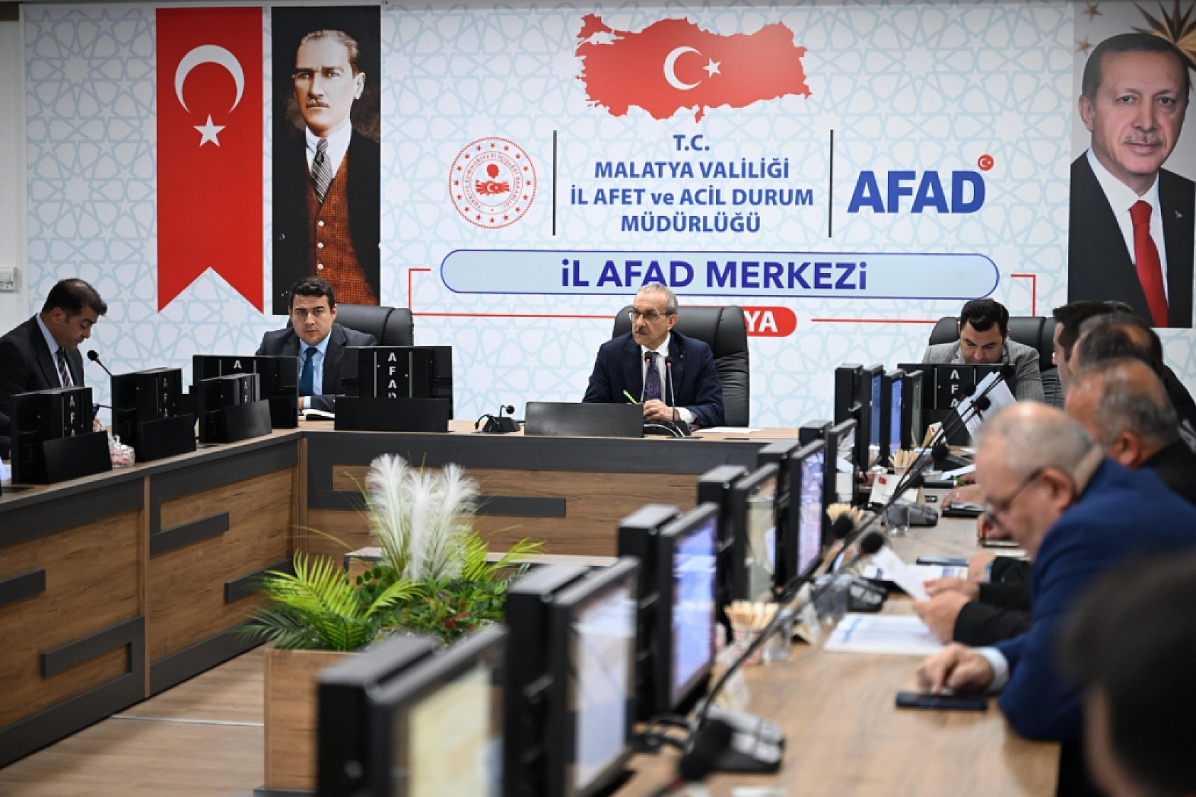 Malatya'da 361 kırsal mahalleye 15 bin konut!