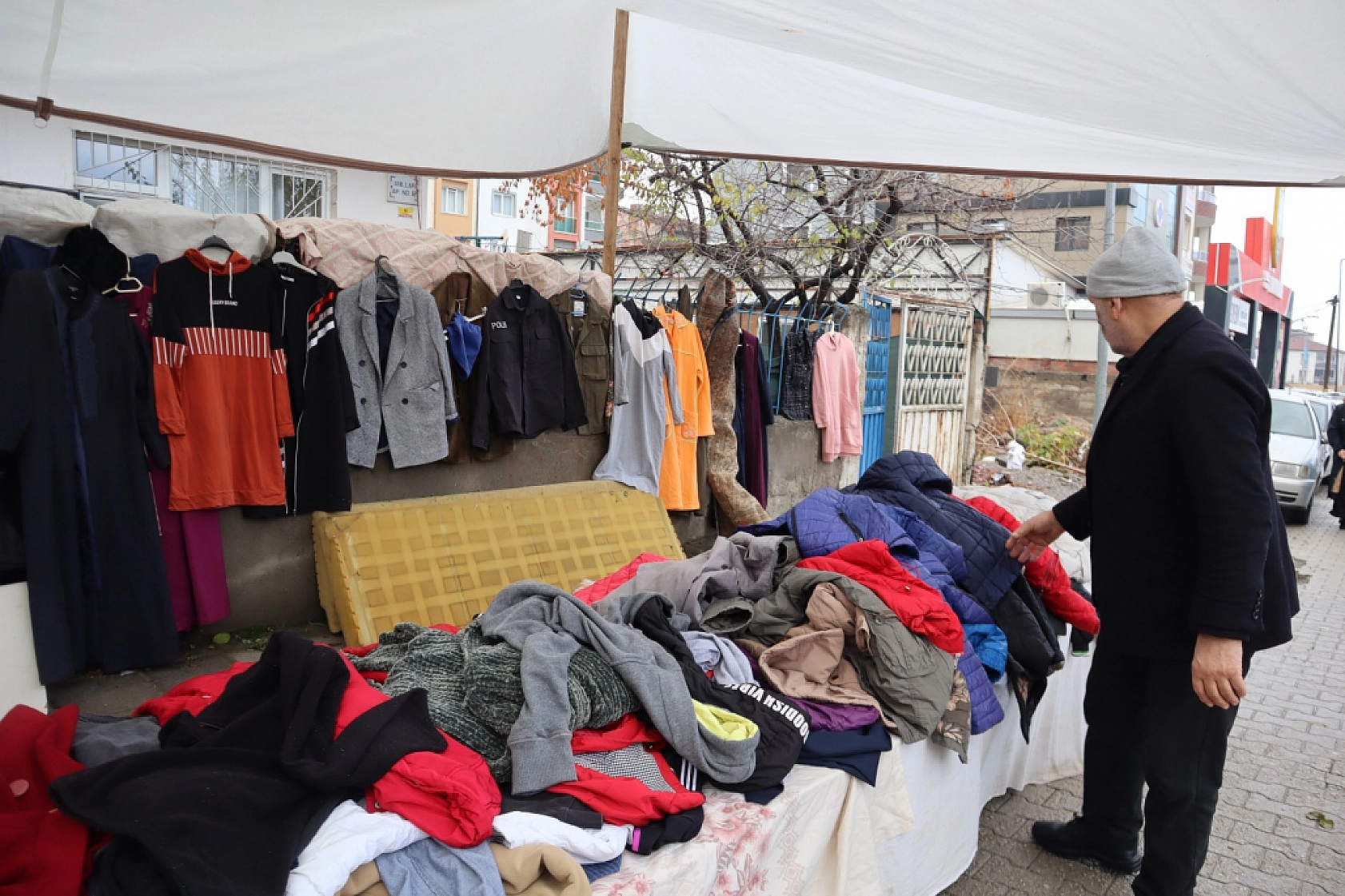 Hayat pahalılığı vatandaşı bitpazarına yöneltti!