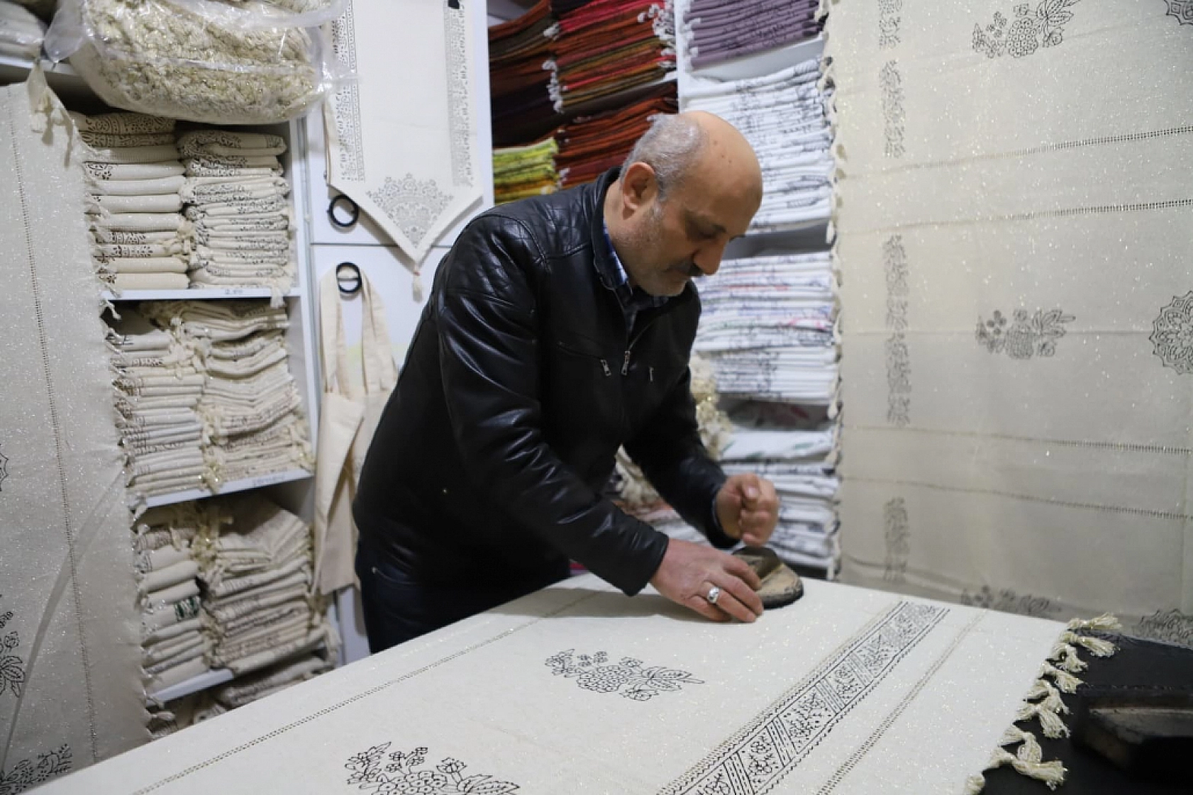 Ihlamur Ağacının Kumaşla Dansı: 600 Yıllık Aşk Mirası