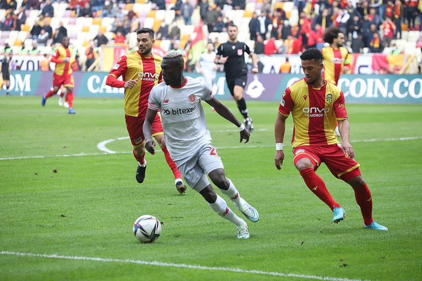 Yeni Malatyaspor'un Cezası Belli Oldu!