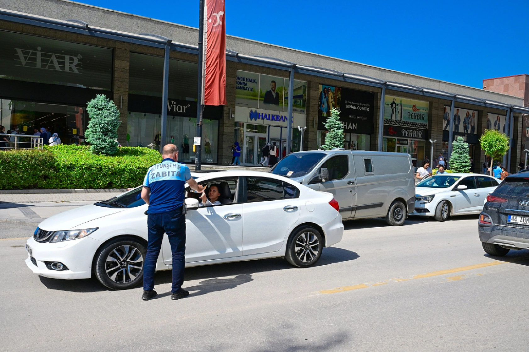 Malatya'da Trafikte Farkındalık Projesi: 'Park Etme, Fark Et'