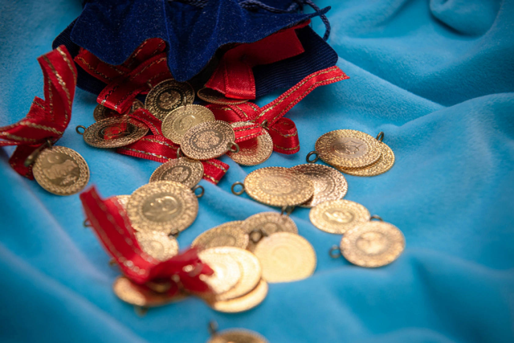 Altın Yatırımcılarını Heyecanlandıran Fiyat Artışı!