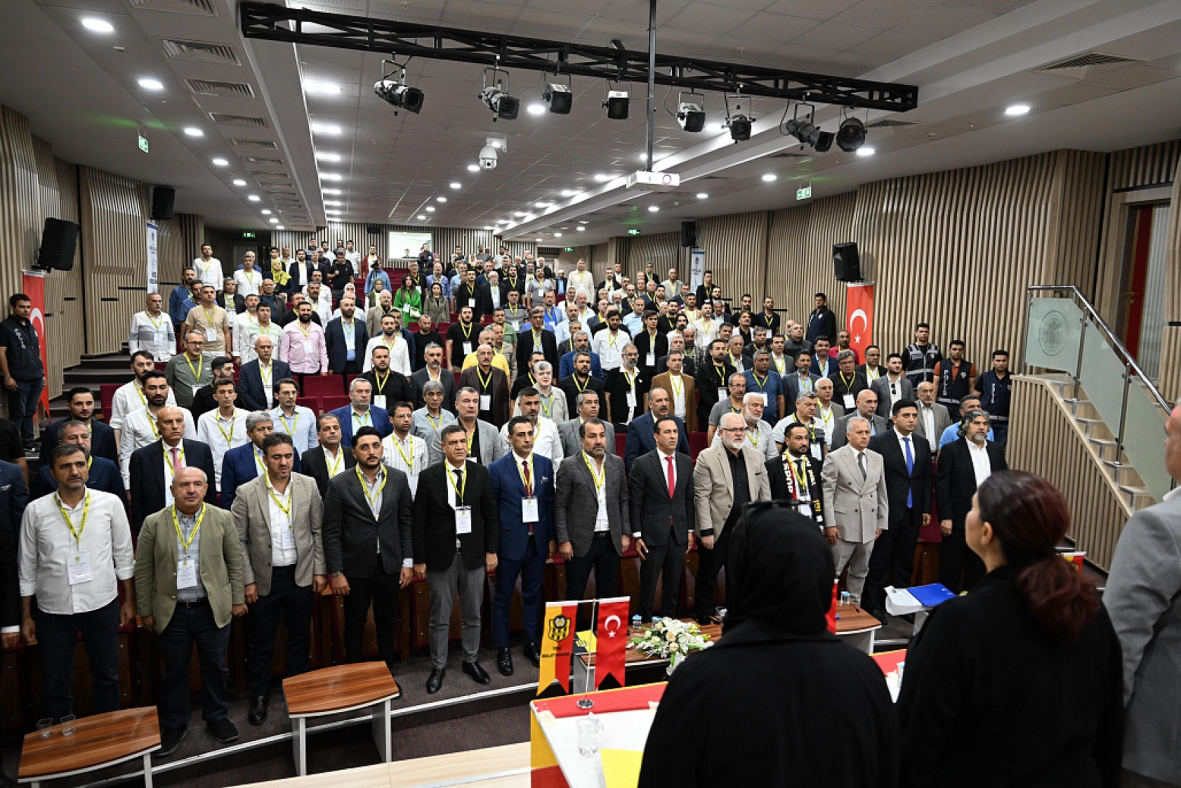 Çalık'tan Helallik İstedi! Tüfenkçi'yi Eleştirdi: 'Malatya İçin Ne Yaptın!?'