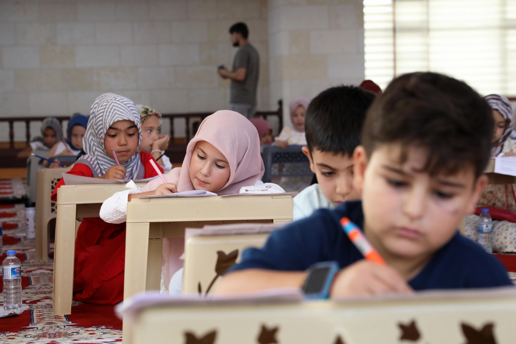 Malatya'da Kuran Kursları Arası Bilgi Yarışması: Bisiklet, Drone ve Daha Fazlası