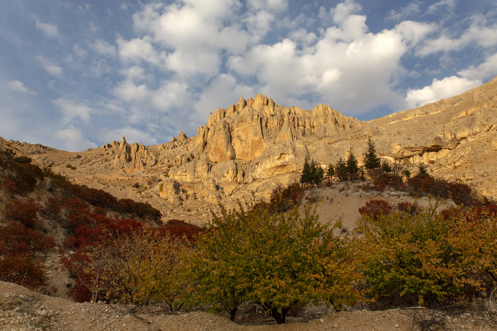 Malatya'nın Gözbebeği Sonbaharda Kendine Hayran Bırakıyor...