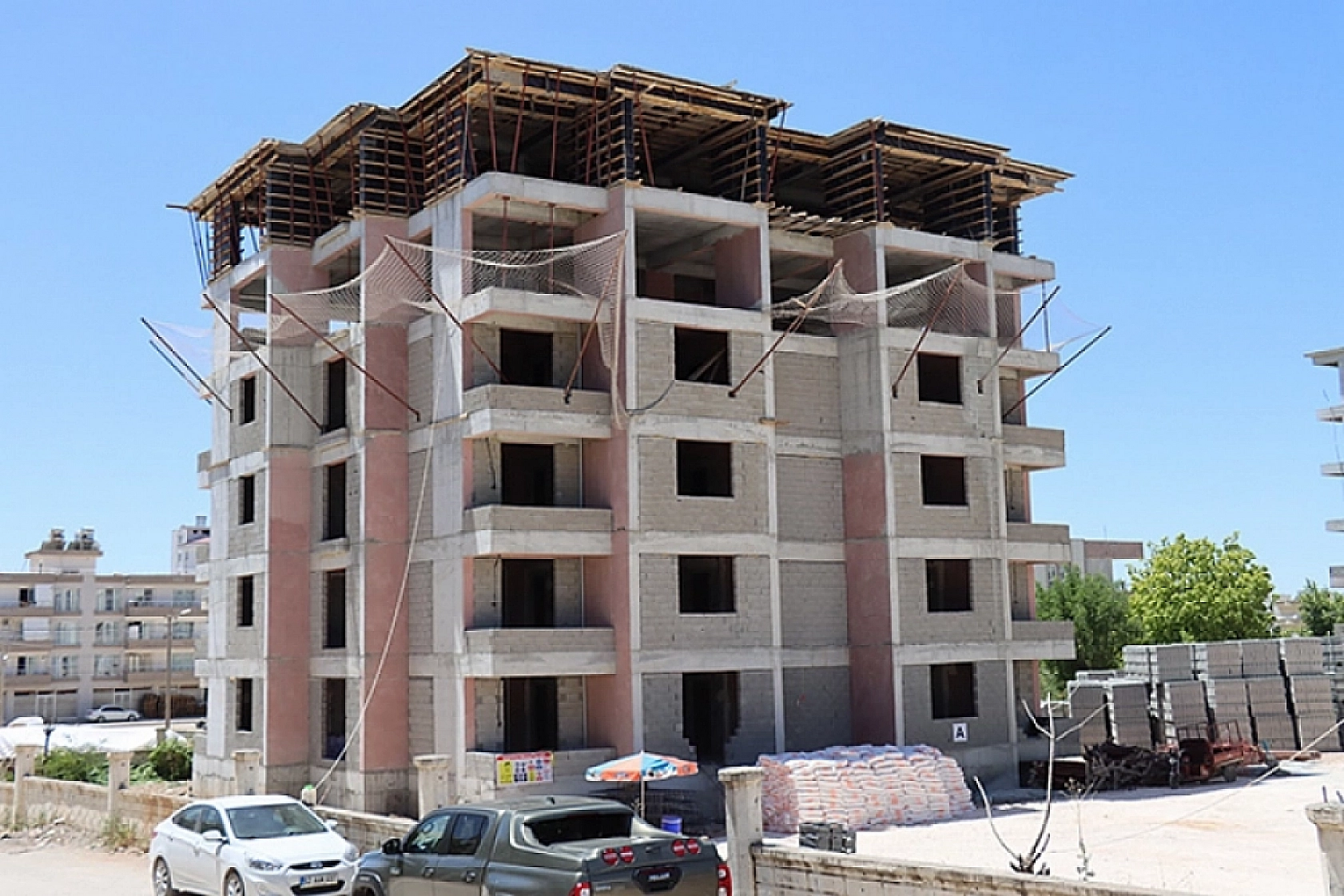 Malatya'daki Vatandaşlar ve Müteahhitler Uyarıldı: Maliyet Artacak 2025 Olmadan Acele Edin!