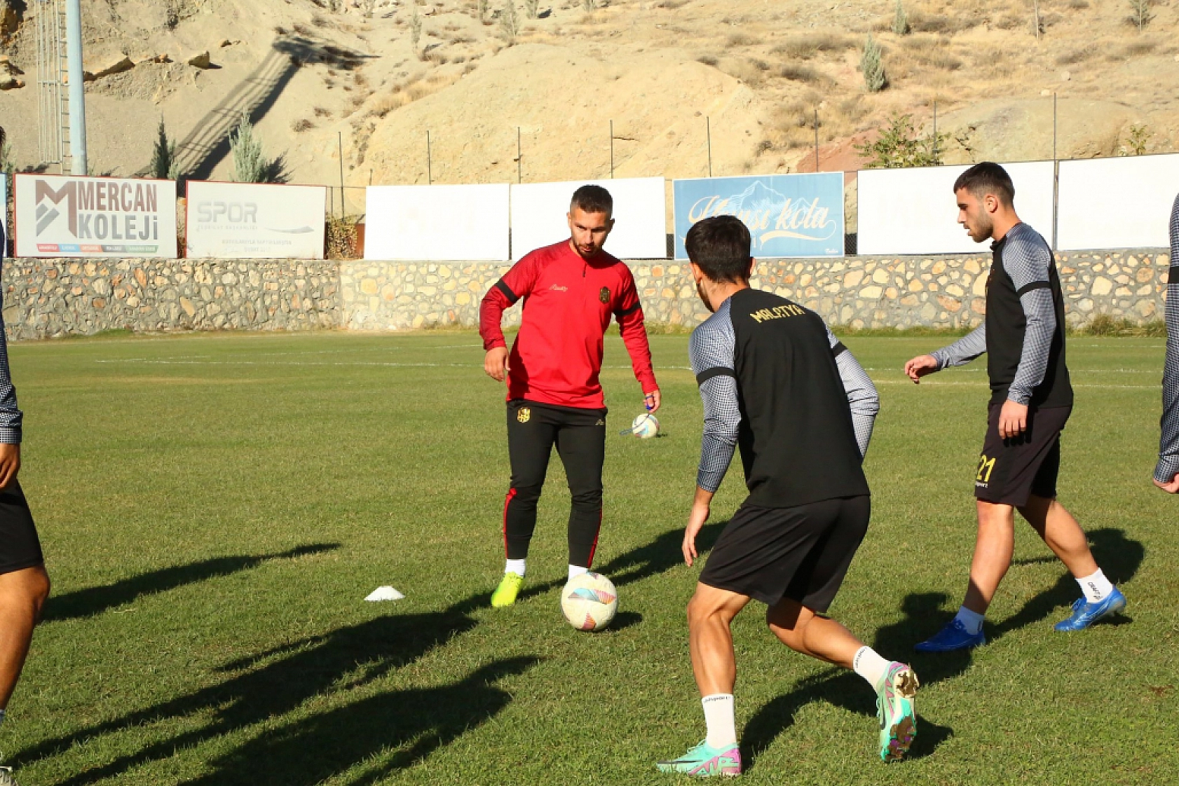 Yeni Malatya-Sakaryaspor Maçı Nerede Oynanacak?