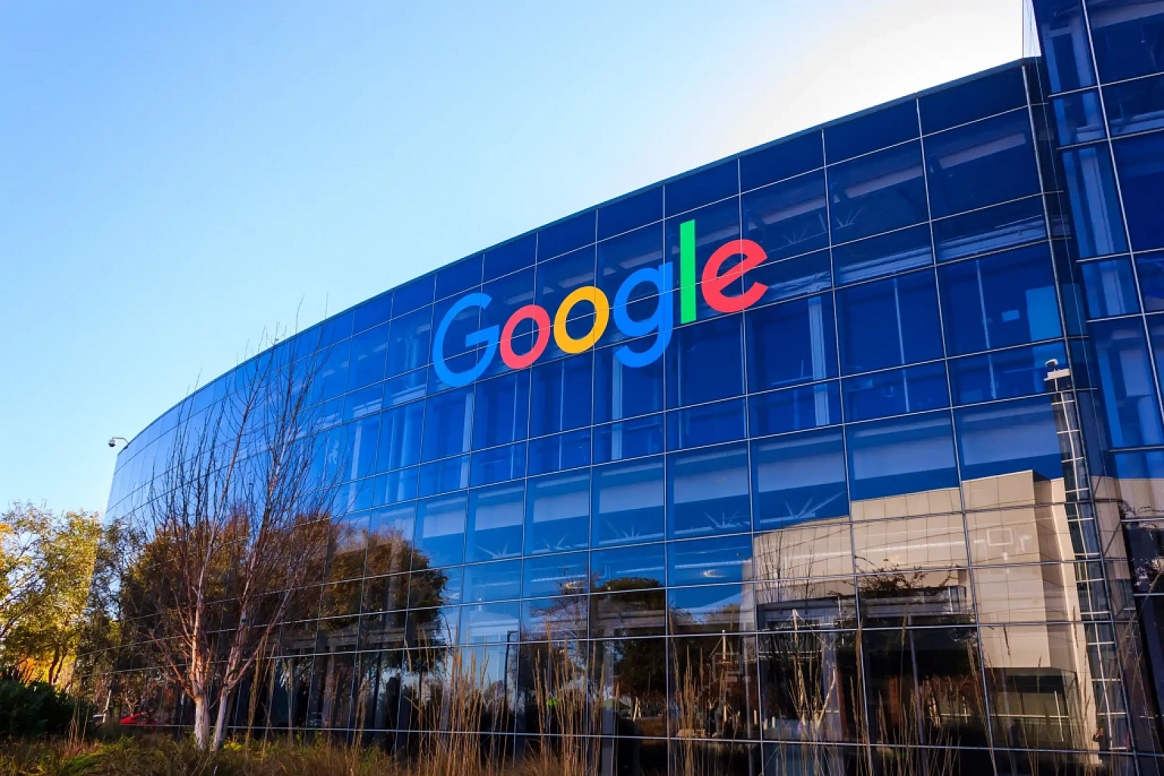 Google'dan şaşırtan itiraf, 10 Milyon kişiye değil, 469 kişiye göndermiş