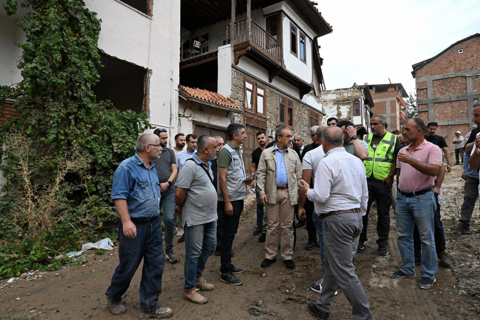 Malatya Valisi Mahalle Mahalle Son Durumu Paylaştı...!