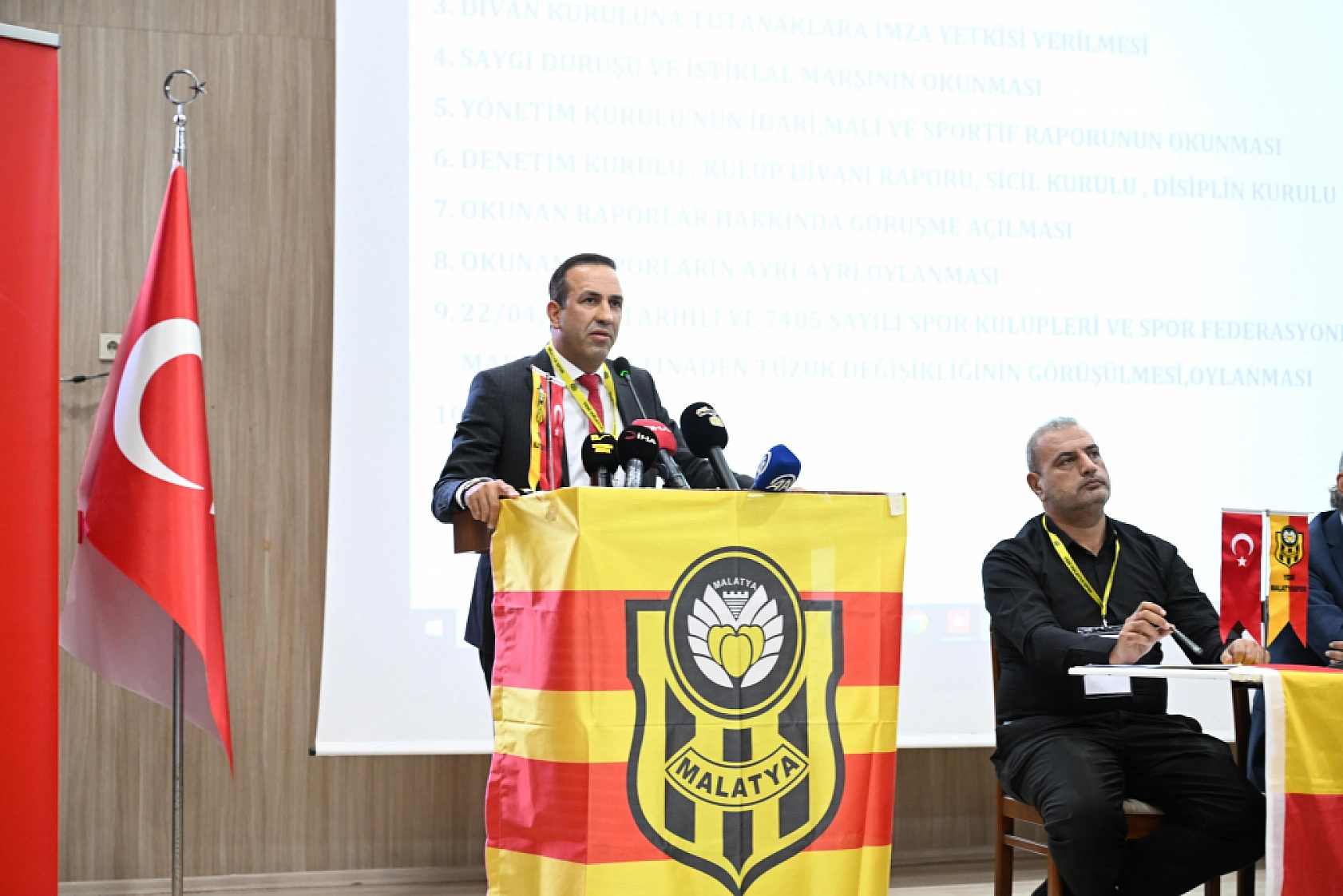 Gevrek Malatyaspor'u 744 Milyon Borçla Bıraktı...!