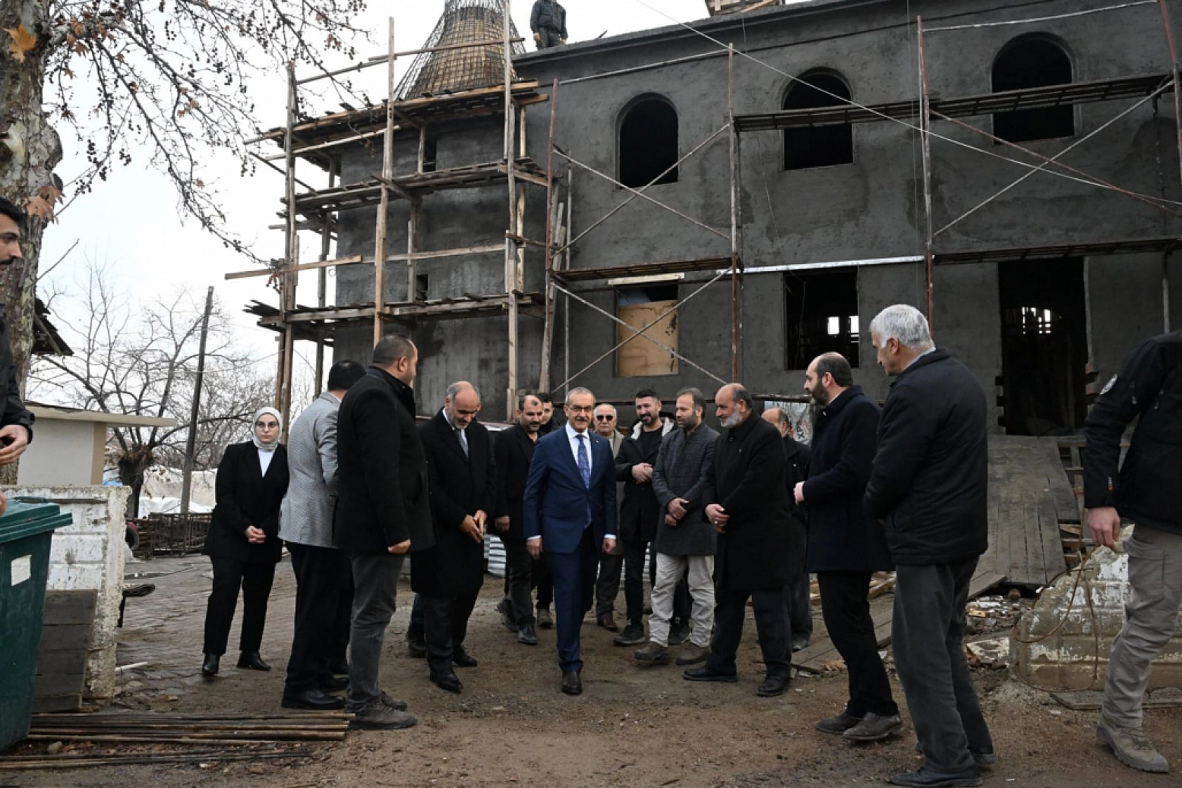 Vali Yavuz'dan Samanköy'e Ziyaret: 'Manevi Değerler Geleceğimiz İçin Önemli'