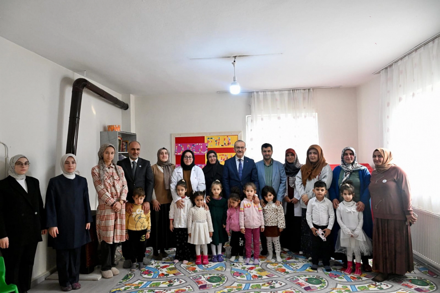 Vali Yavuz'dan Samanköy'e Ziyaret: 'Manevi Değerler Geleceğimiz İçin Önemli'