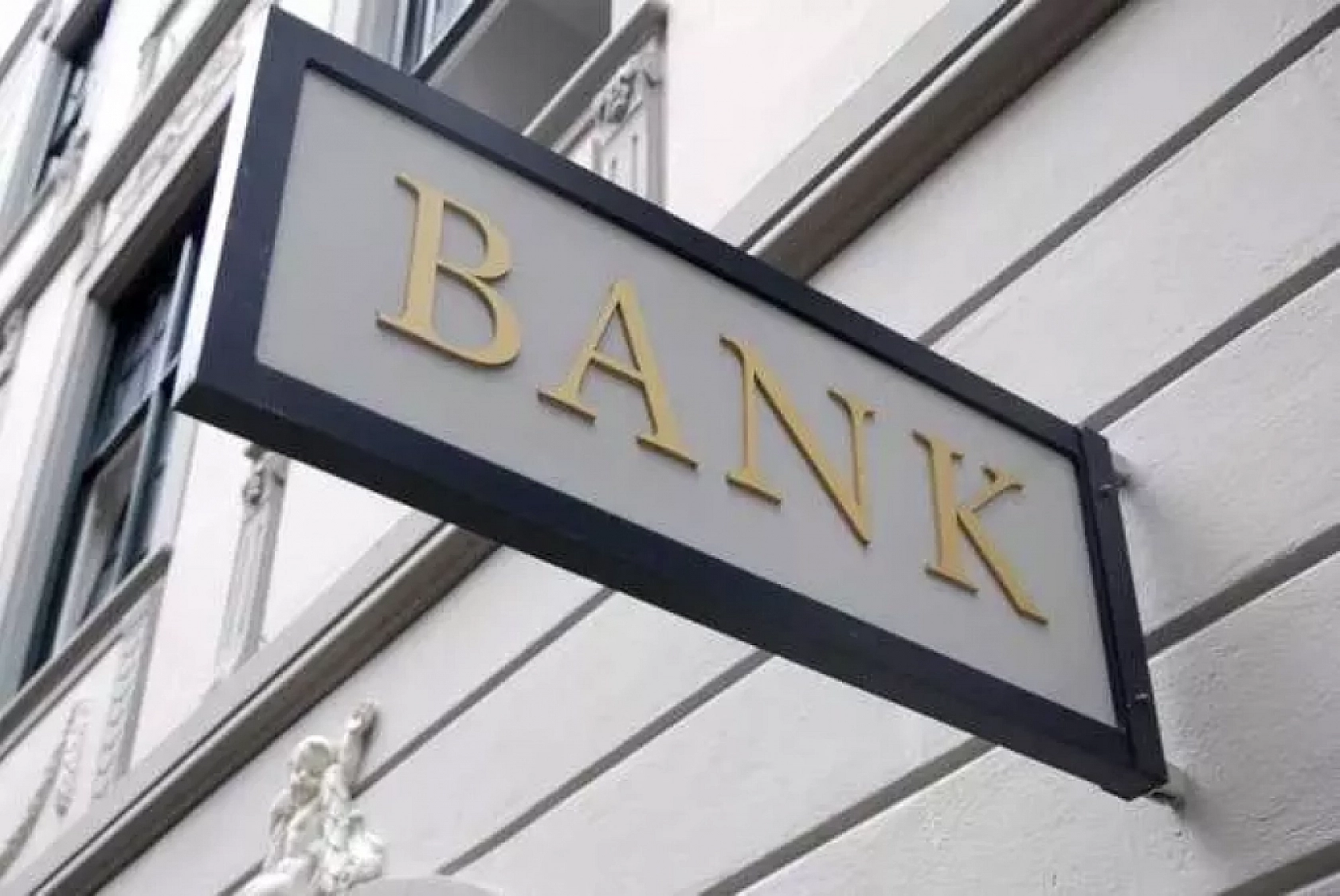 Bankalardan 2025 Kiralık Kasa Zammı: Fiyatları Cep Yakacak!