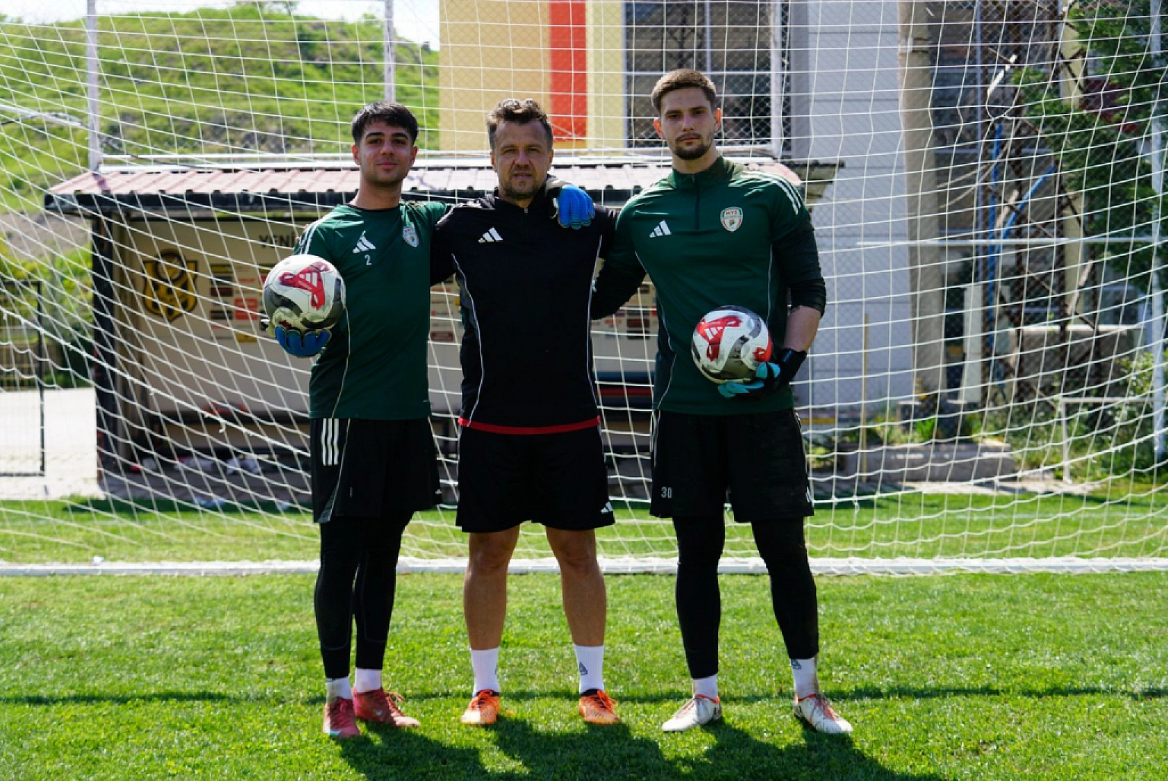Yeşilyurtspor hazırlıklarını sürdürüyor
