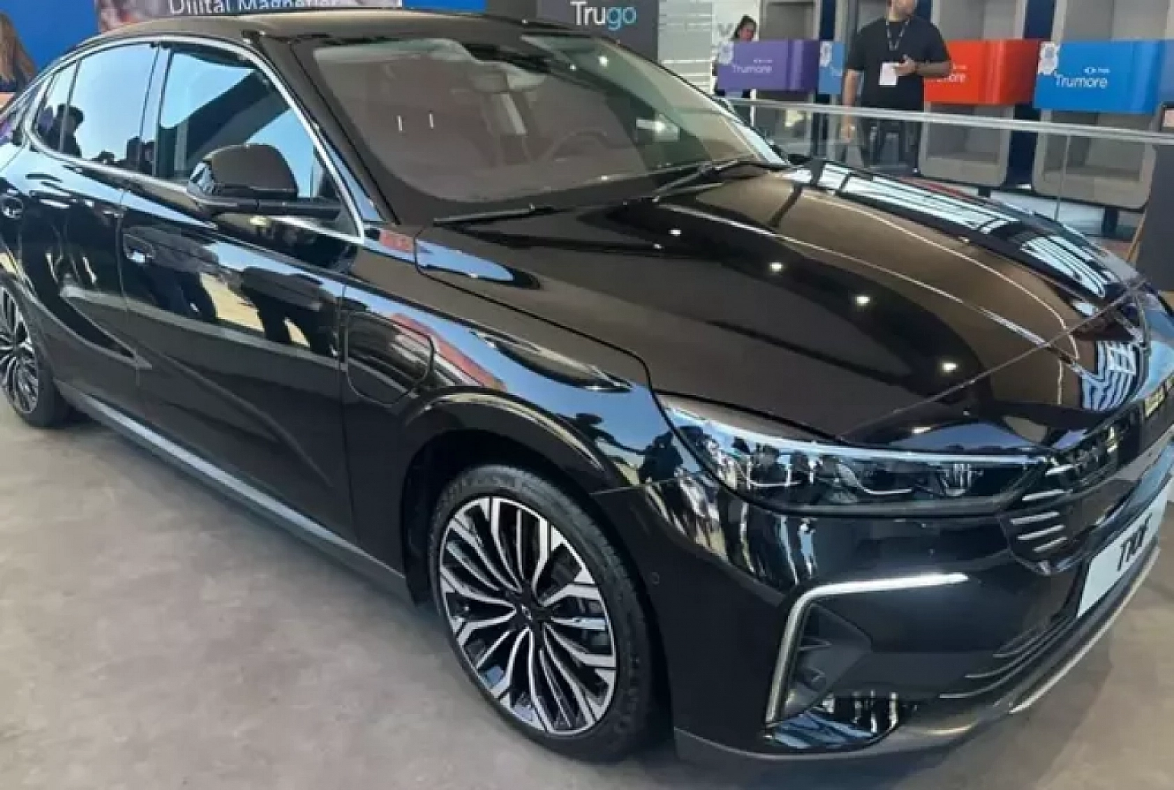 TOGG'un sedan modeli görücüye çıktı! Peki, ne zaman yollarda olacak? İşte merak edilen iç tasarımı...