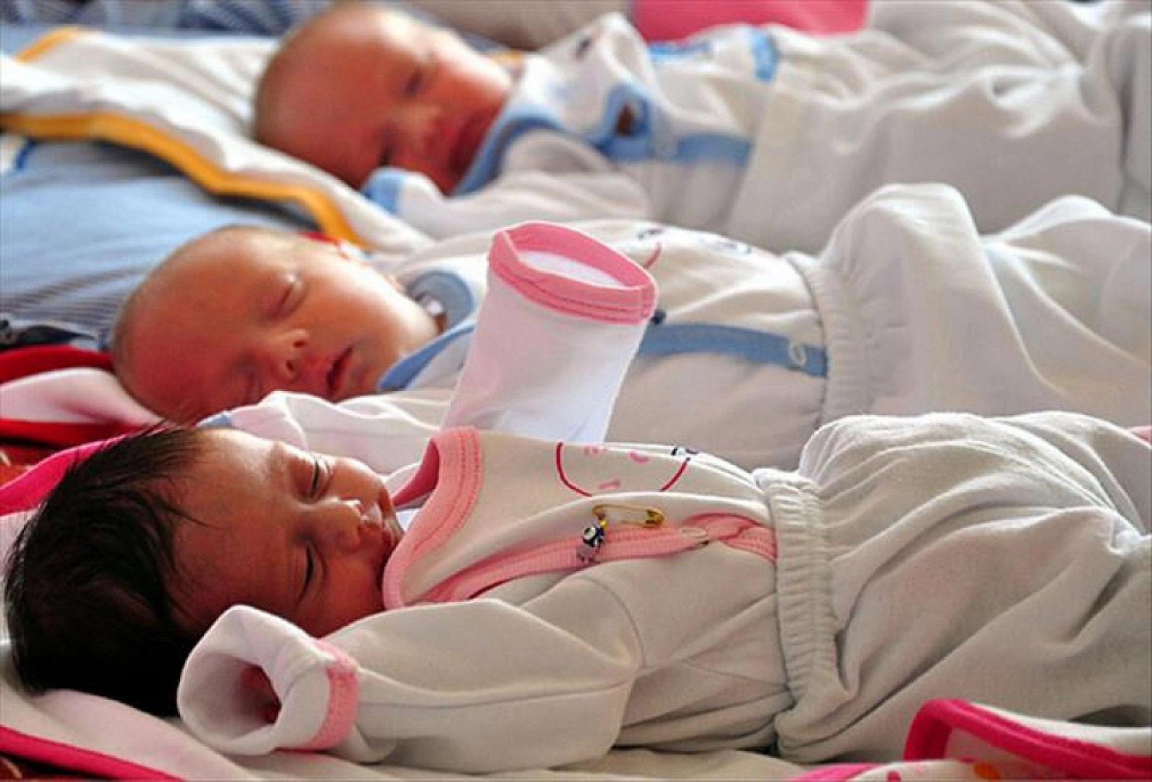 Çocuk Yardımından Kimler Yararlanacak? Hangi Tarihten İtibaren Geçerli Olacak? İşte Yanıtı...