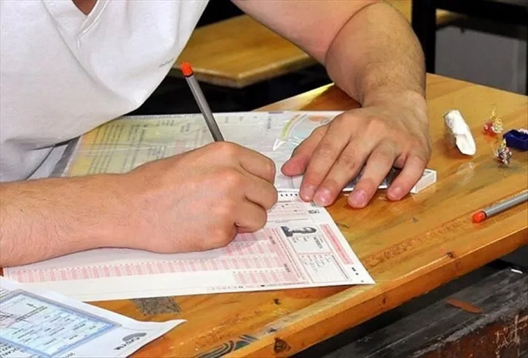 KPSS Ön Lisans başvurularında son saatler: Başvuru ücreti ne kadar?