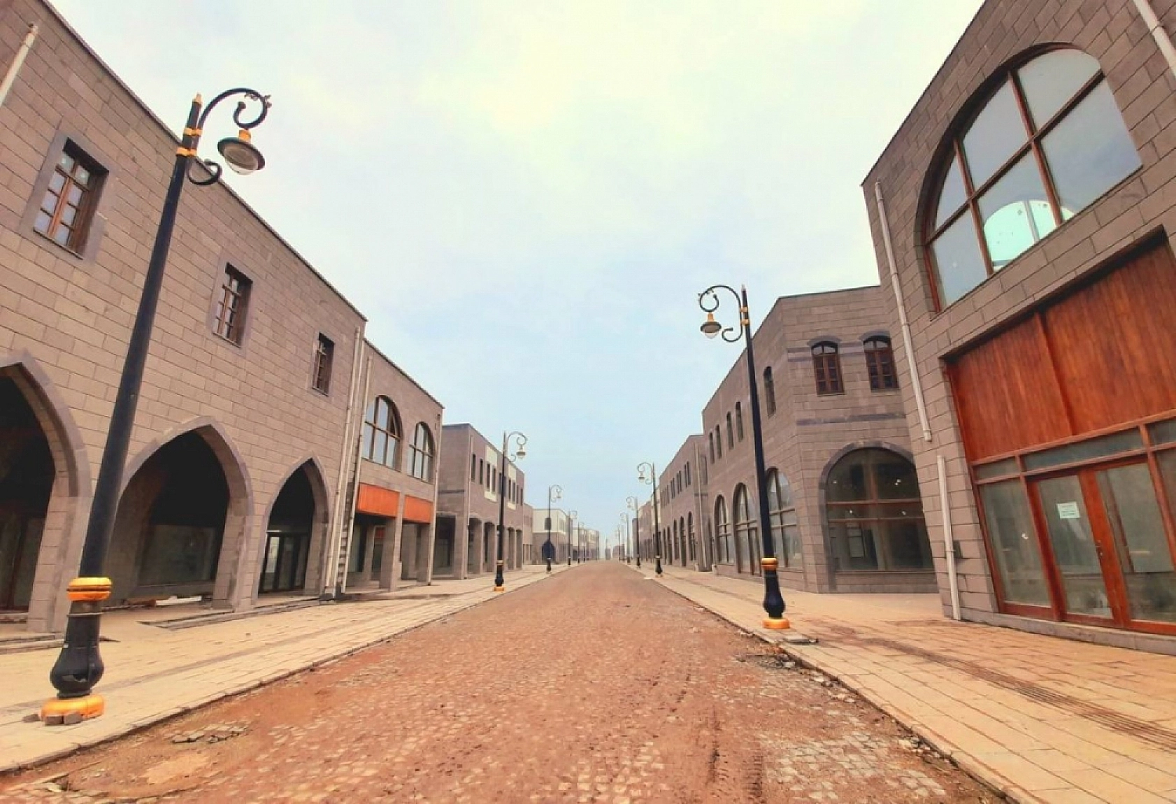 Projeye Eleştiri: Çarşı Değil Hapishane! 