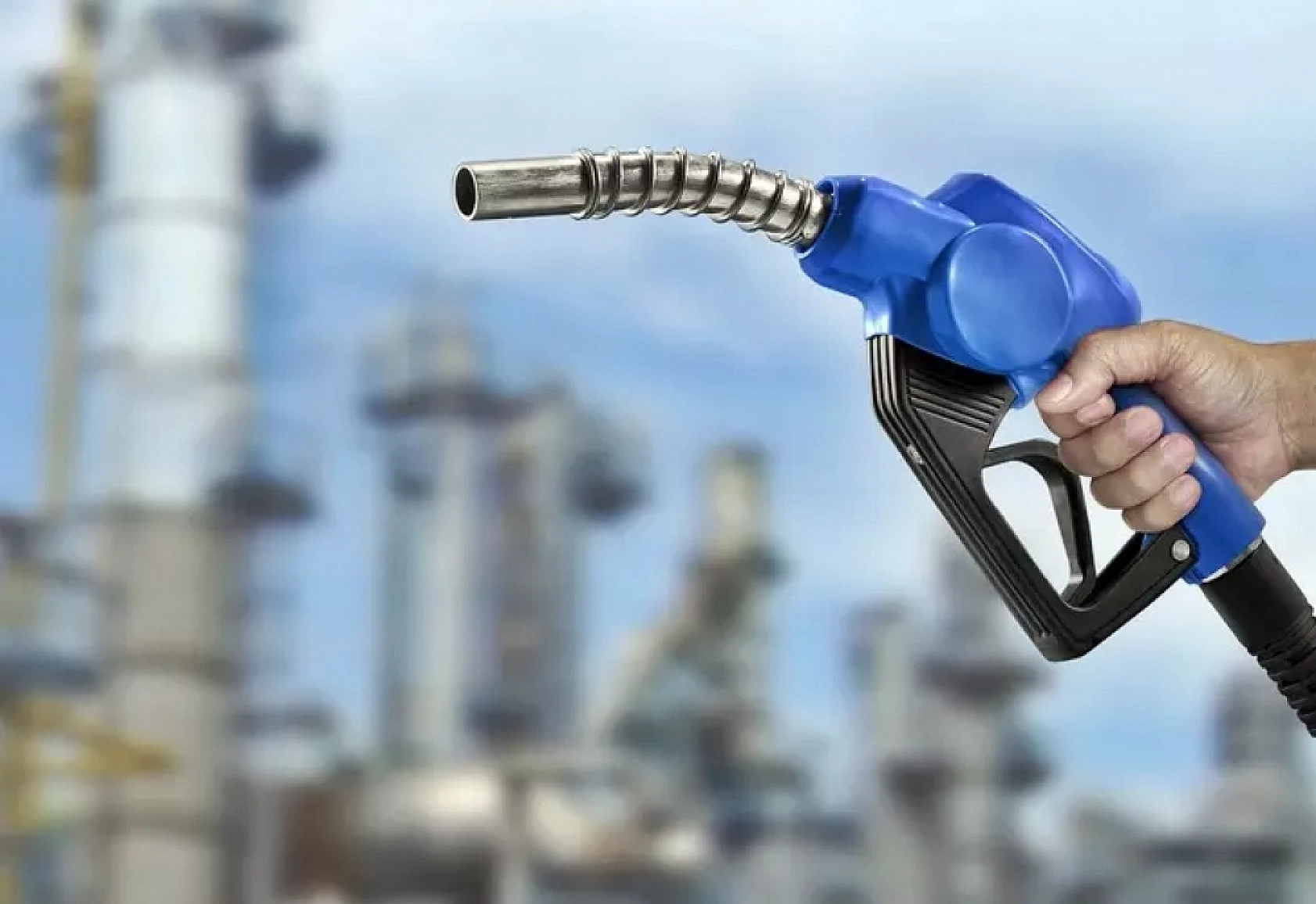 Benzine Bu Gece Yarısı Zam Geliyor: Peki, Malatya'da İlçe İlçe Fiyatlar Nasıl Olacak?