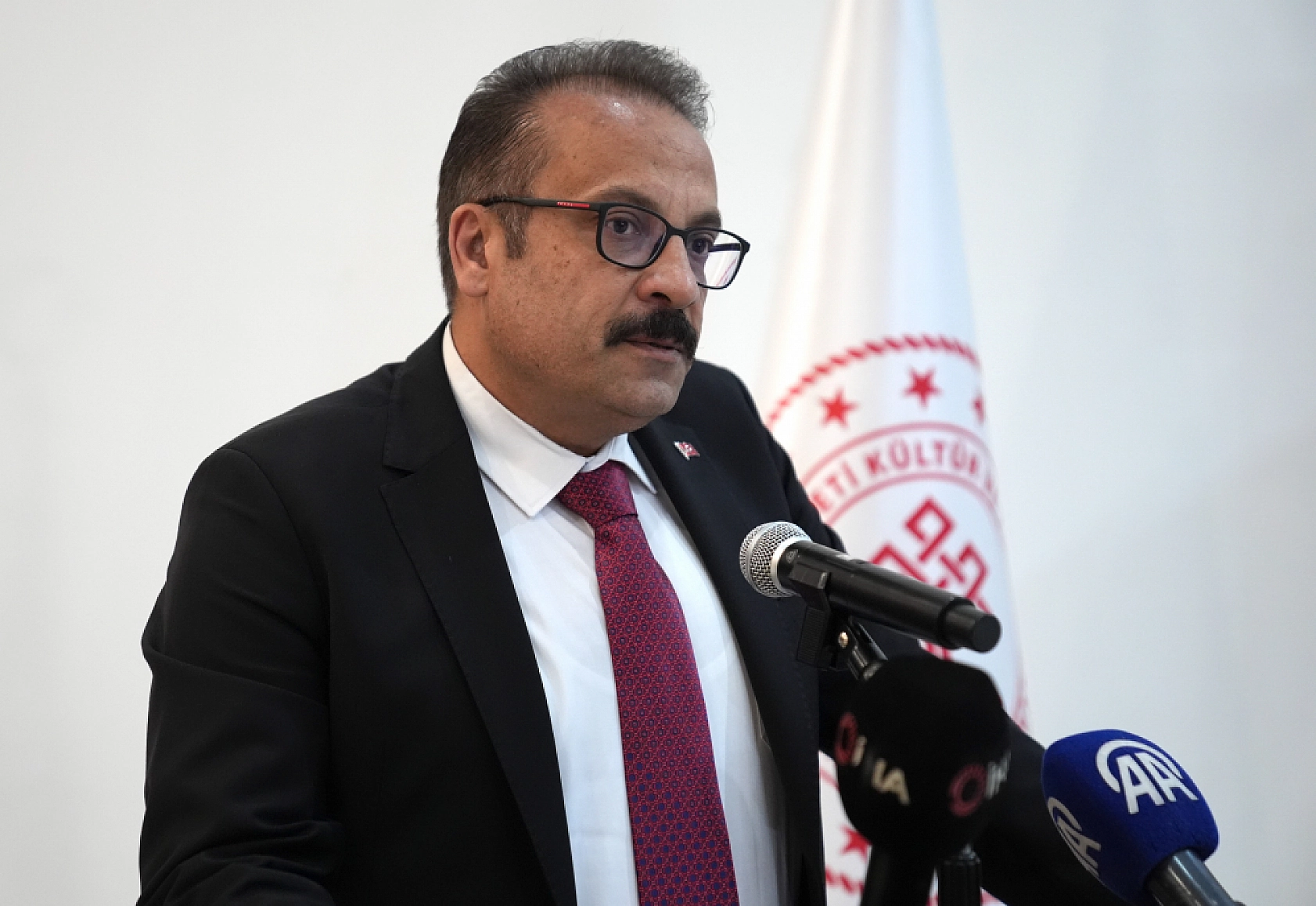 Tarihi Eserler Doğru Yere! Türkiye'den İran'a 55 Eser Teslim Edildi!