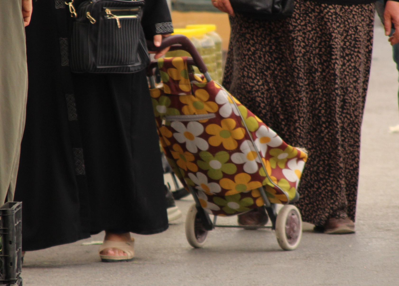 Yeşilyurt'ta Semt Pazarı Yer Değiştiriyor: Peki Yeni Yeri Nerede? İşte Yanıtı...