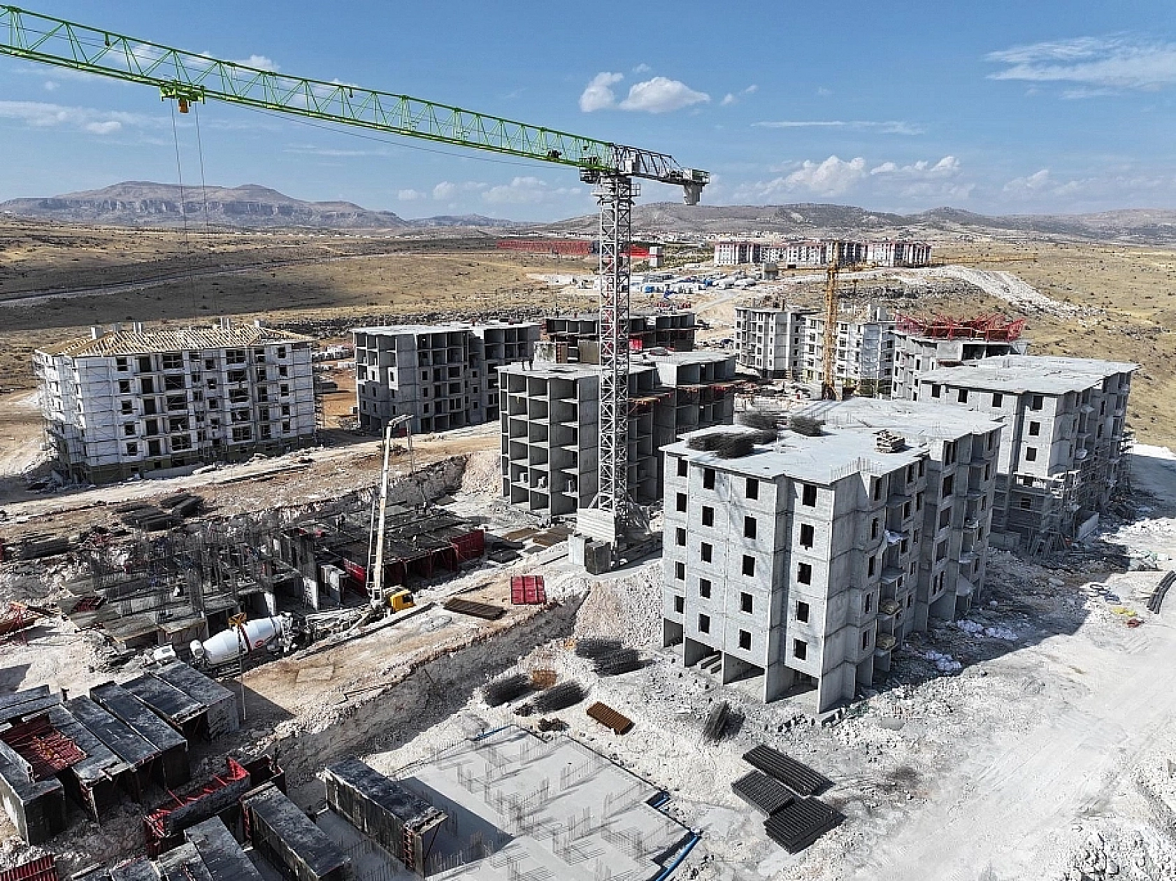 Köy Evlerinde Yerinde Dönüşüm Yapmak İsteyenlerin Önü Açıldı… 1,5 Metreye Kadar Yaklaşabilecek..!