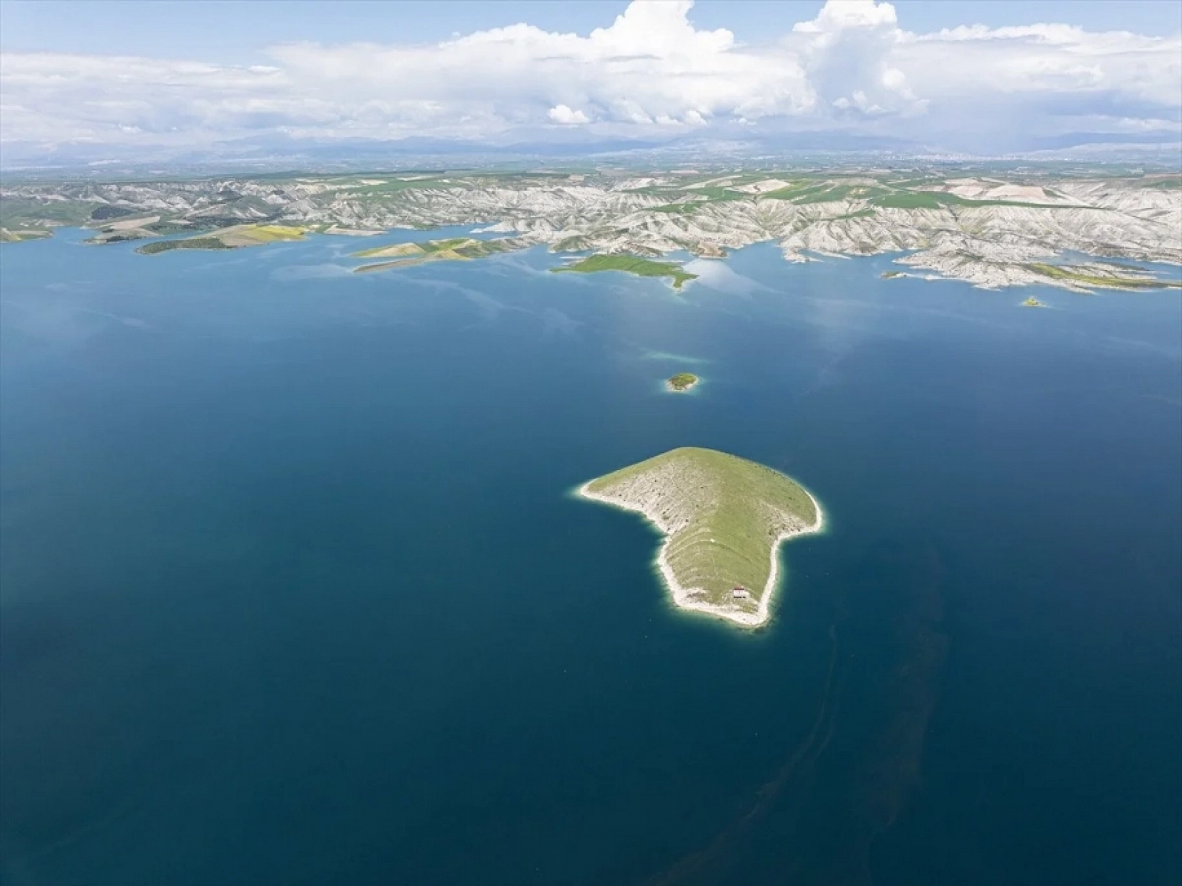 Adıyaman ve Şanlıurfa, Maldivler'e kafa tutuyor!