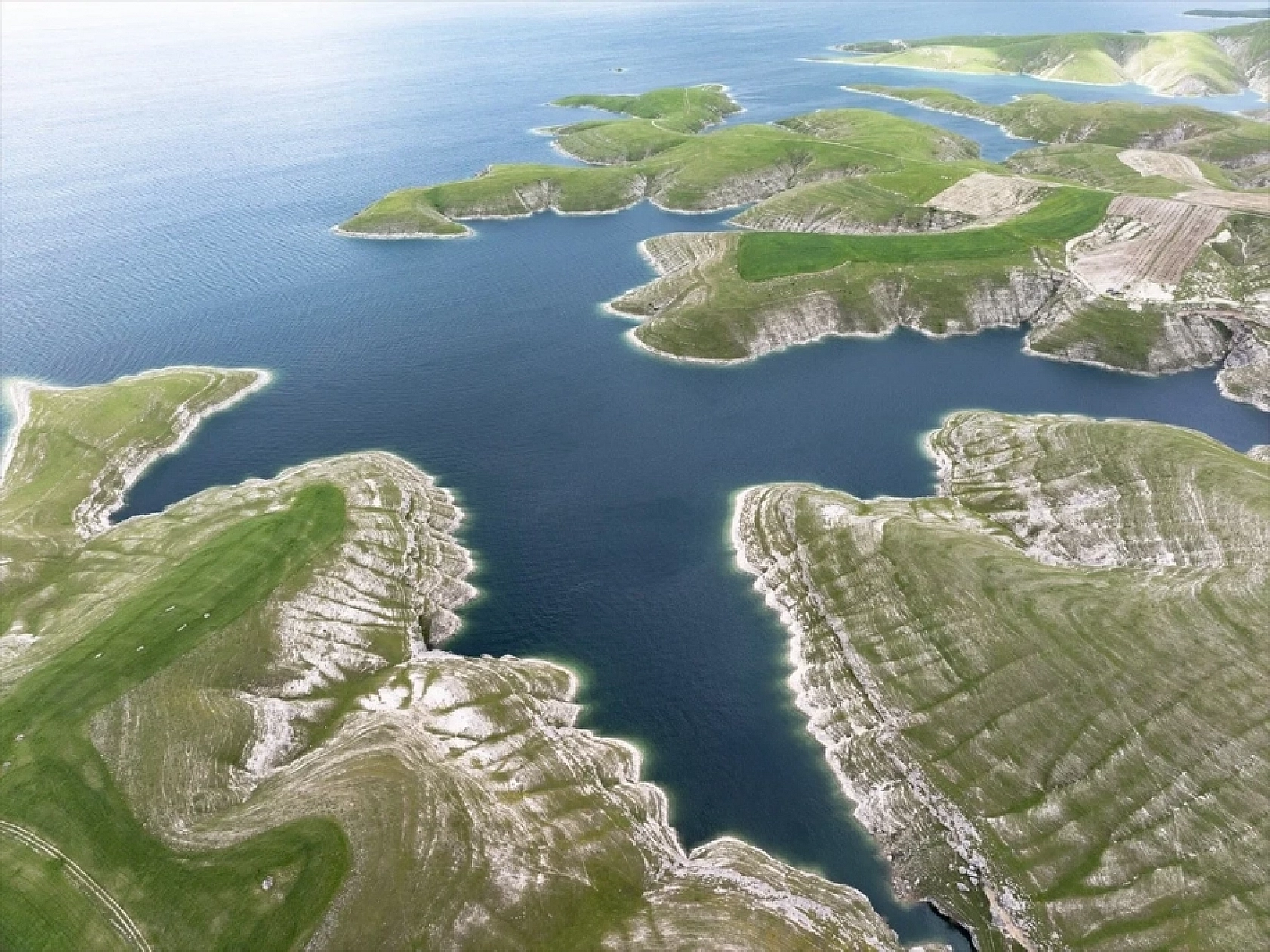 Adıyaman ve Şanlıurfa, Maldivler'e kafa tutuyor!