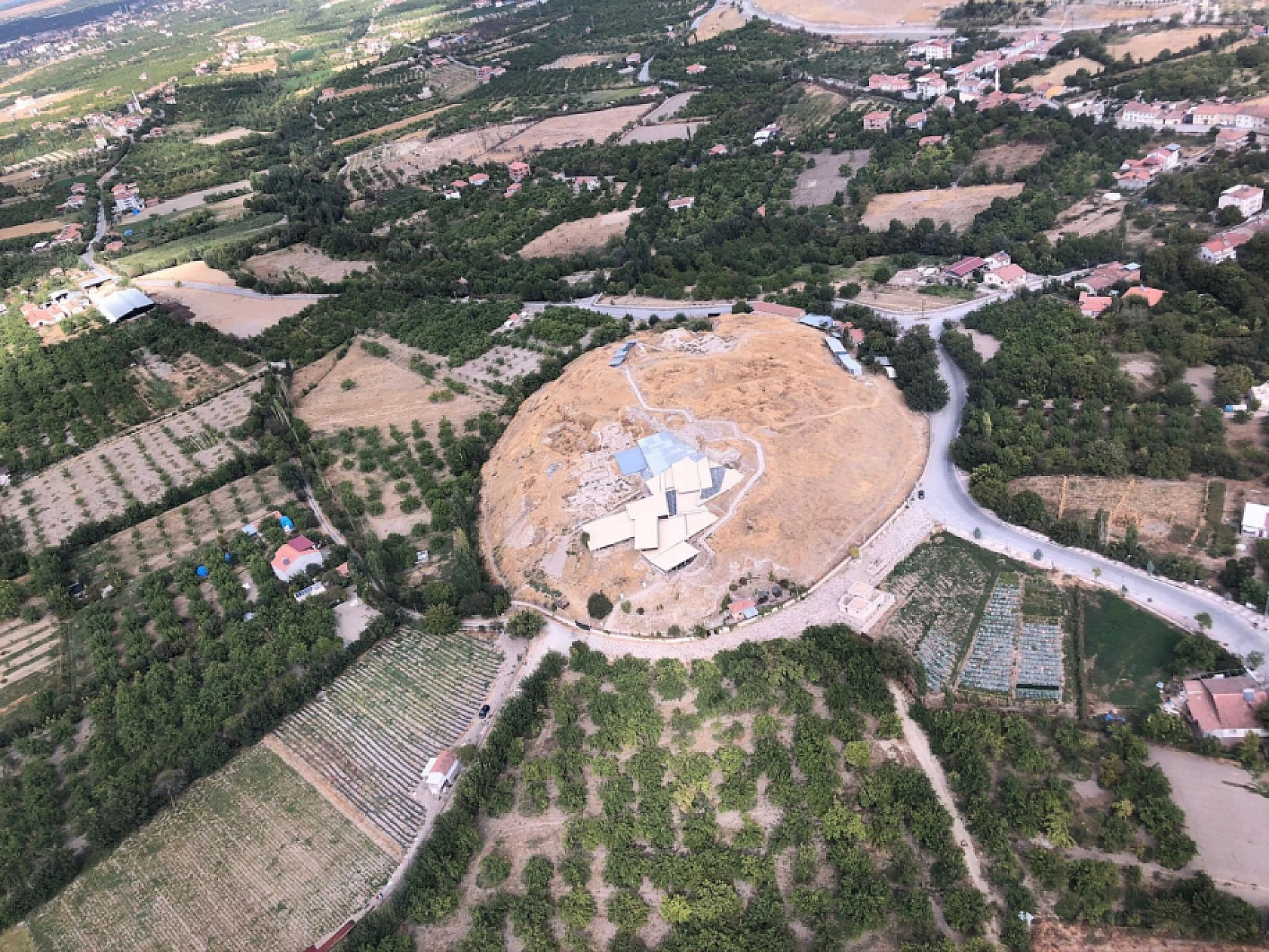 Malatya'da Gezilebilecek Yerler: Arslantepe Höyüğü Nerede? Nasıl Gidilir? İşte Yanıtı....