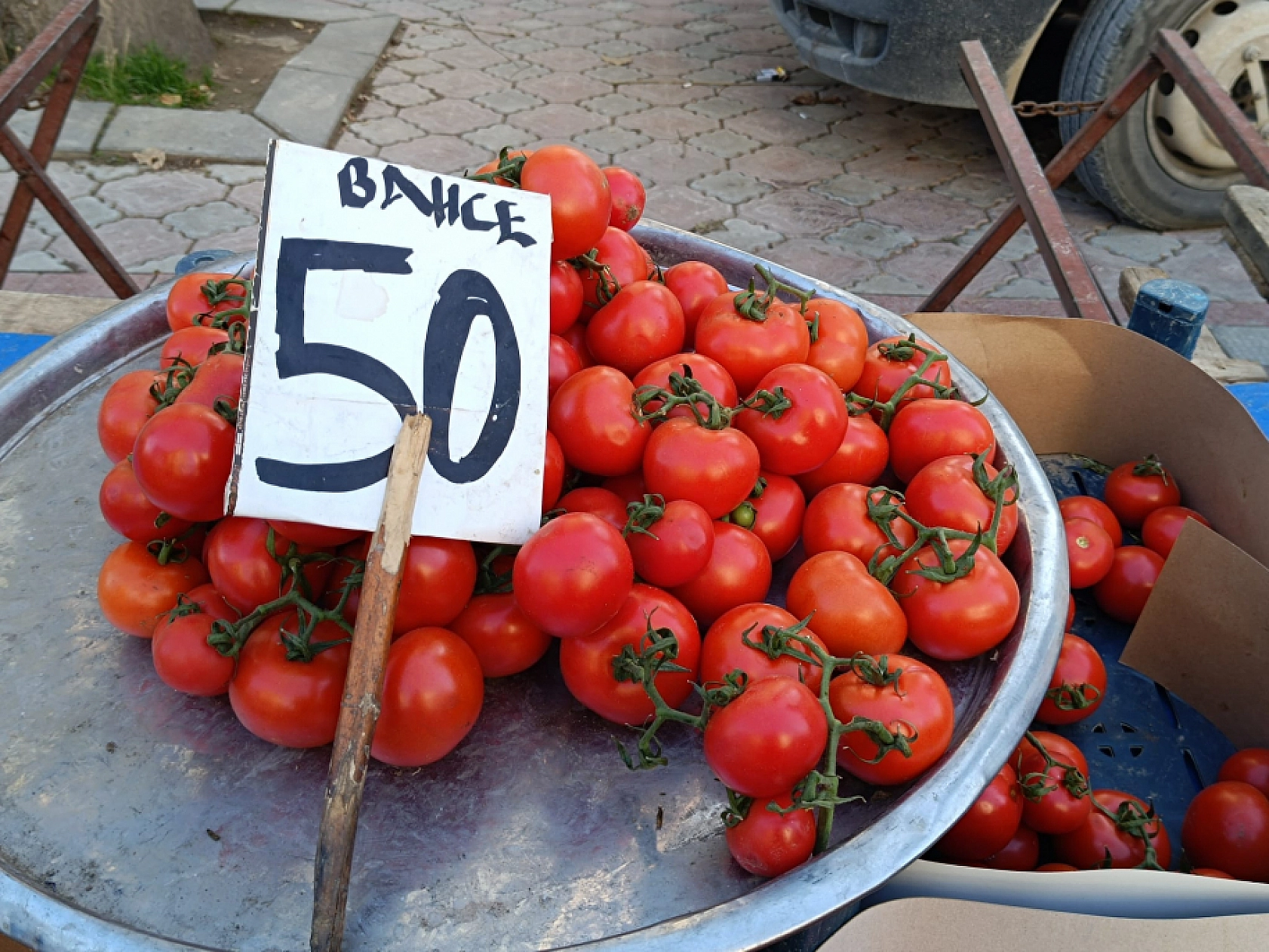 Malatya'da soğuk hava pazar fiyatını uçurdu: Domates, salatalık 50 lira…