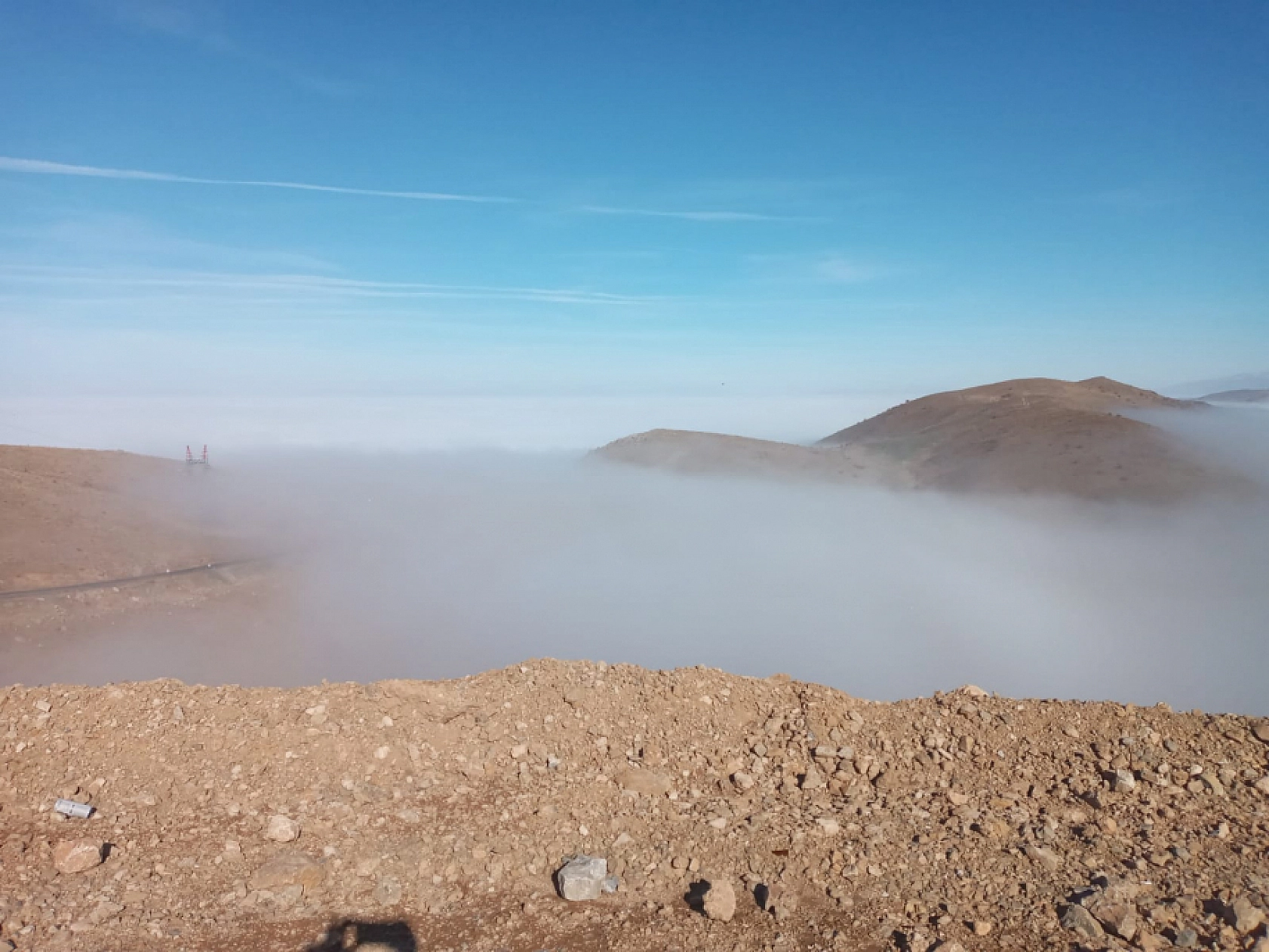 Malatya Ovası sise gömüldü, dağlar baharı yaşadı