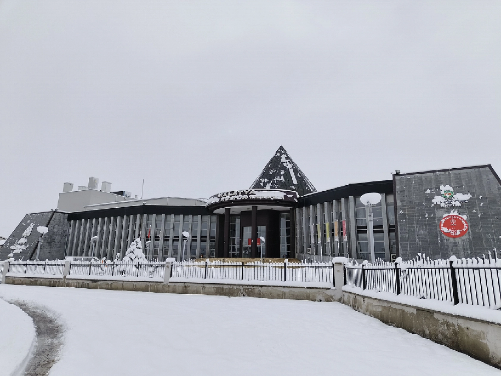 Meteoroloji Uyardı: Kara Kış Geri Geliyor! Buzlanma ve Dona Dikkat..!