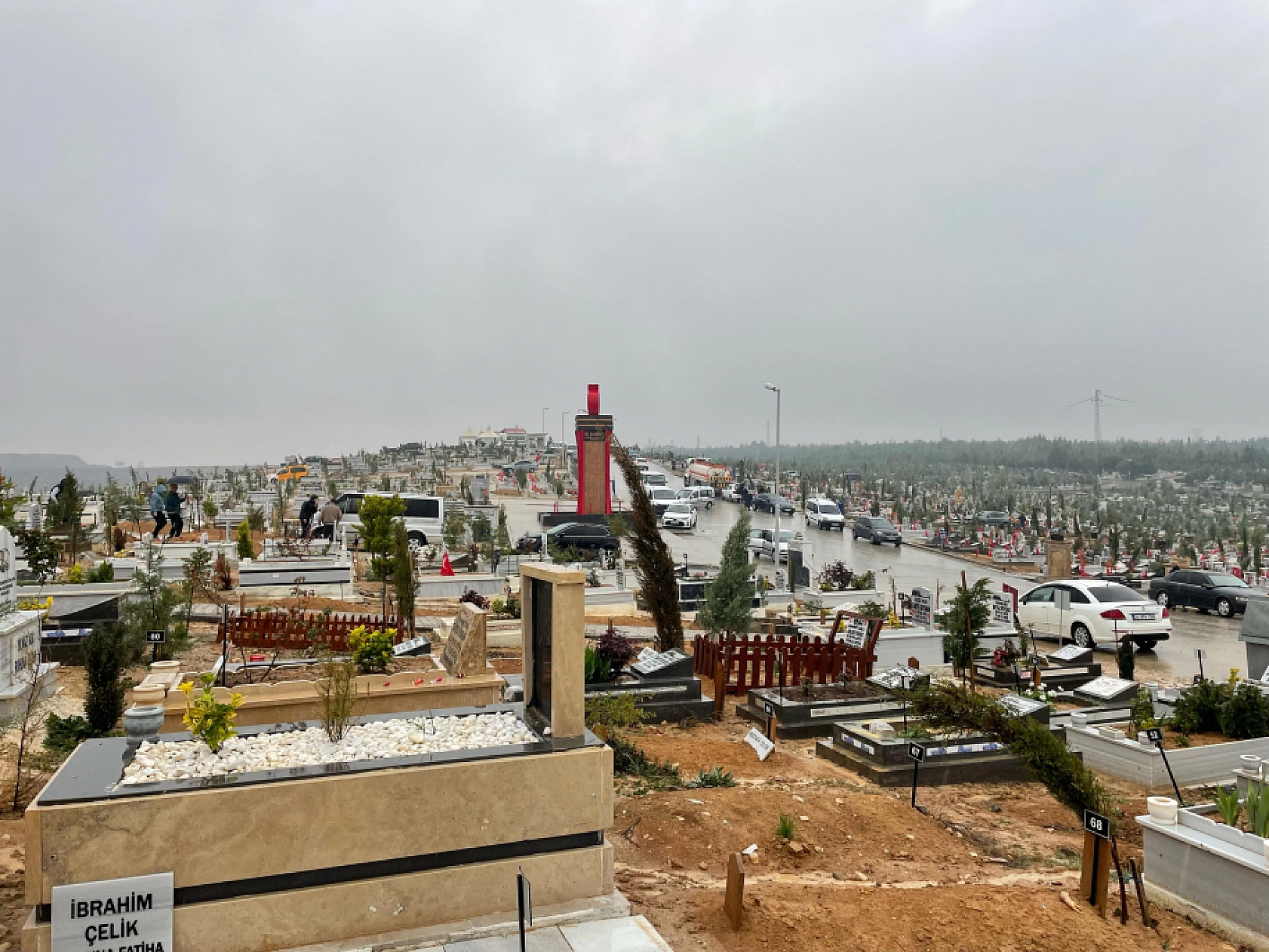 Depremin acıları bayramda da taze!