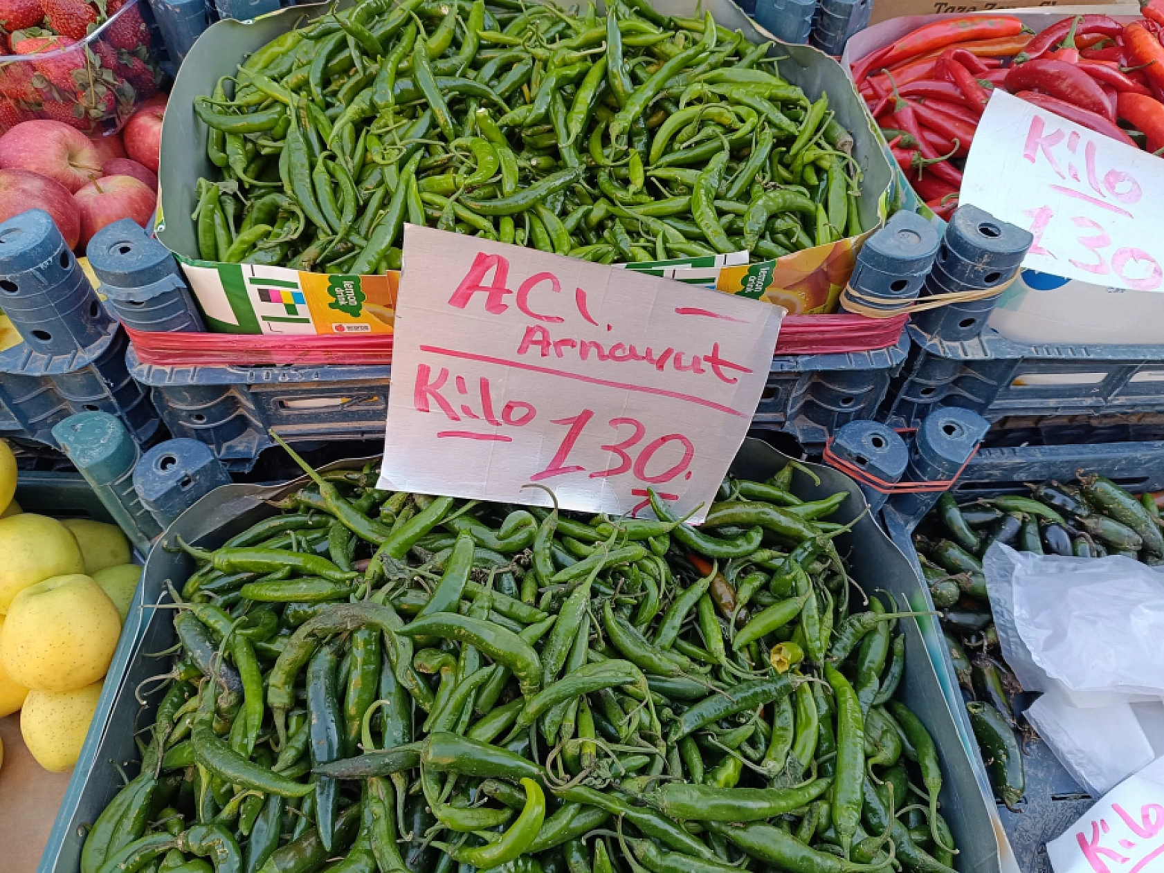 Malatya'da soğuk hava pazar fiyatını uçurdu: Domates, salatalık 50 lira…