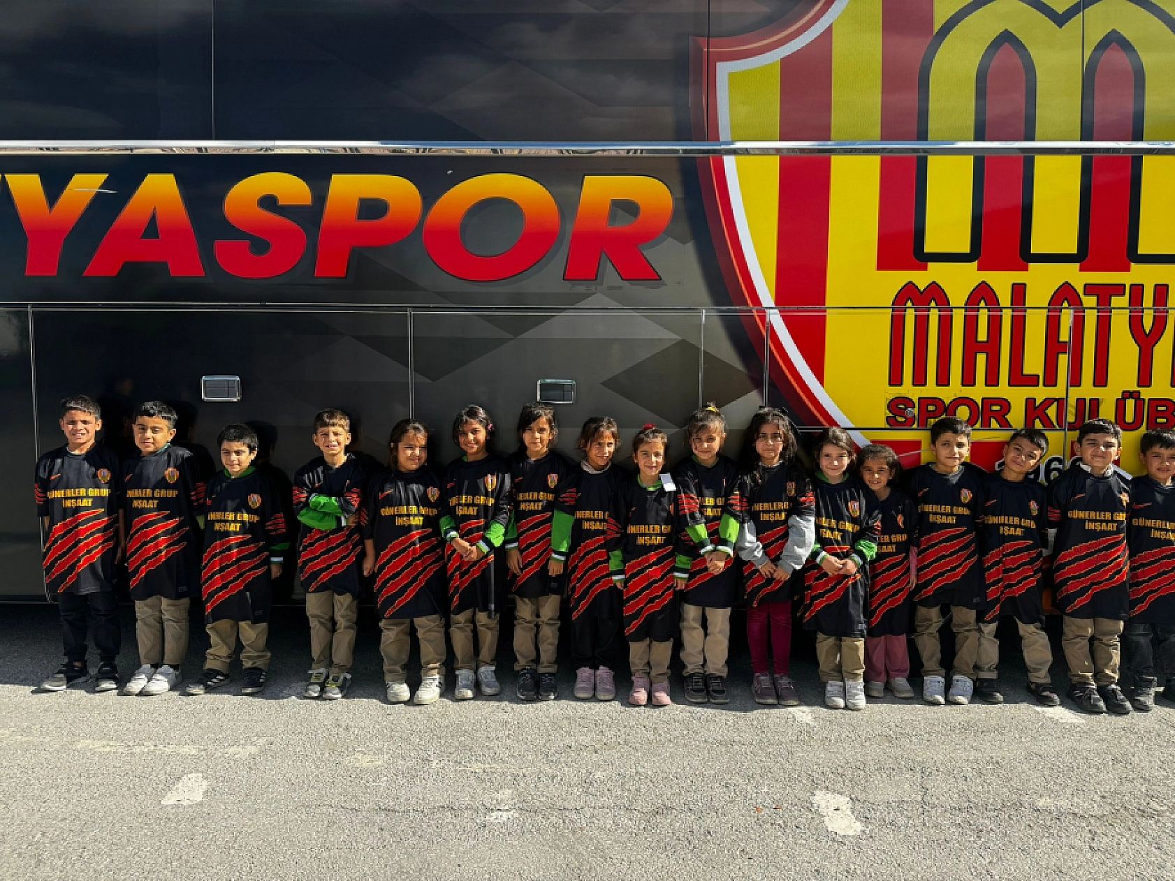 Malatyaspor, Şehrin Çocuklarına Dokundu: Malatyaspor Olgusu Aşılandı!