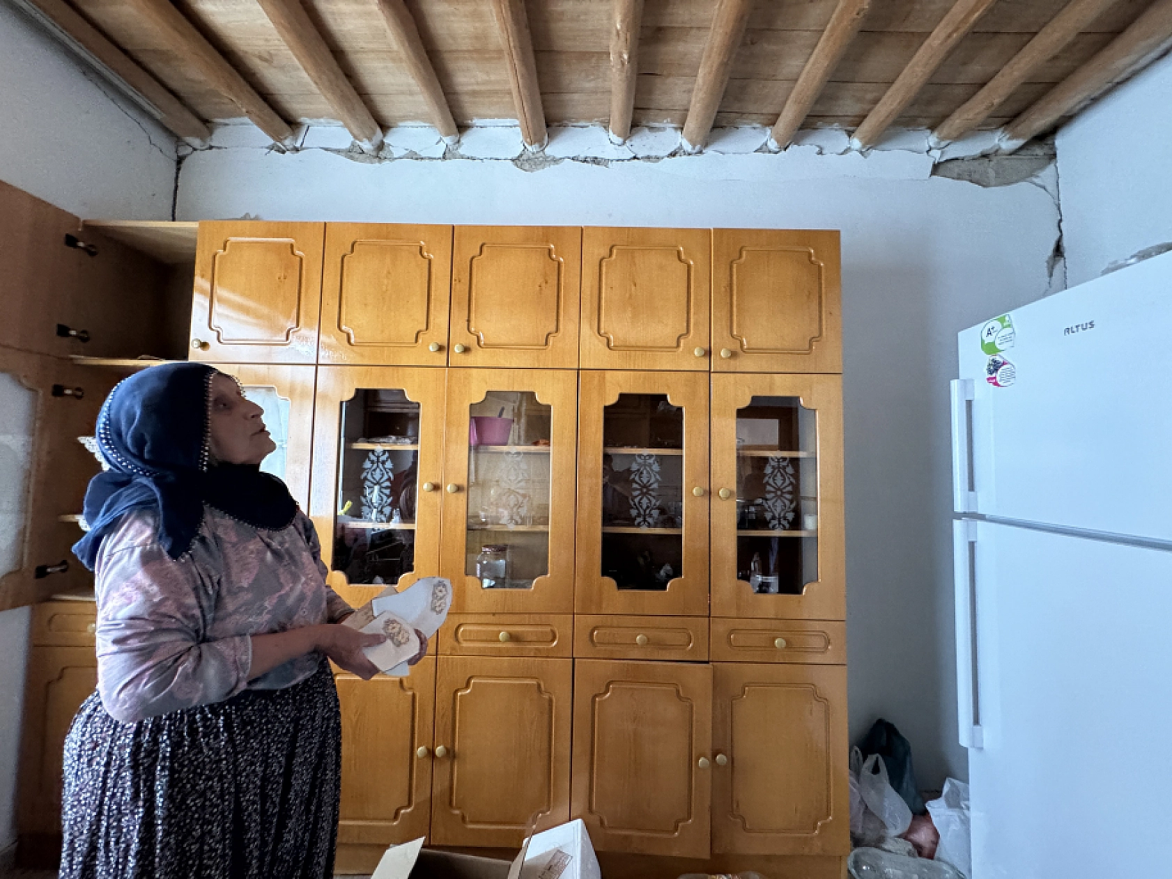 Komşuda Depremin Bilançosu: Kırsalda Evler Yıkıldı, Canlar Kurtuldu!