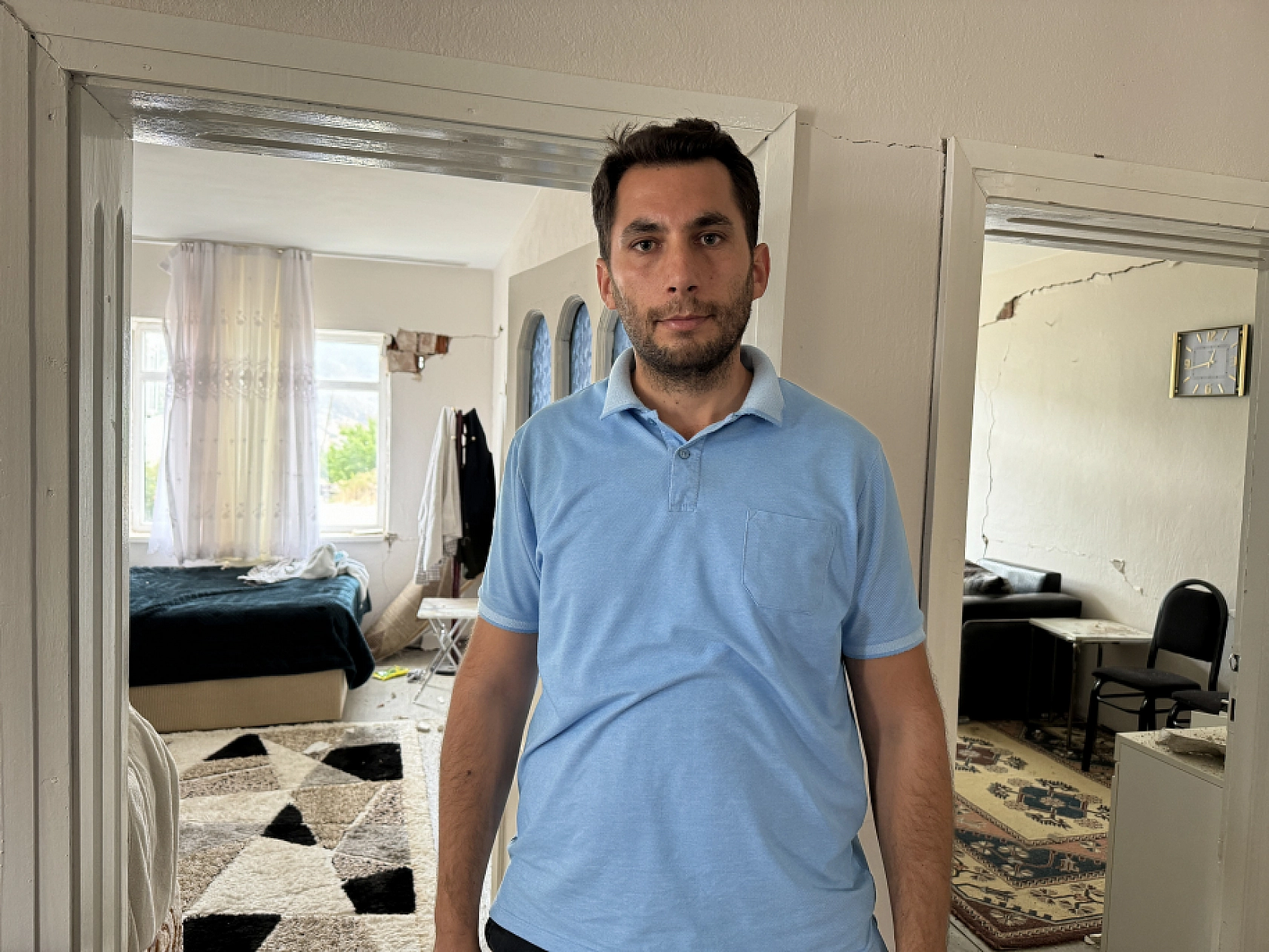 Komşuda Depremin Bilançosu: Kırsalda Evler Yıkıldı, Canlar Kurtuldu!