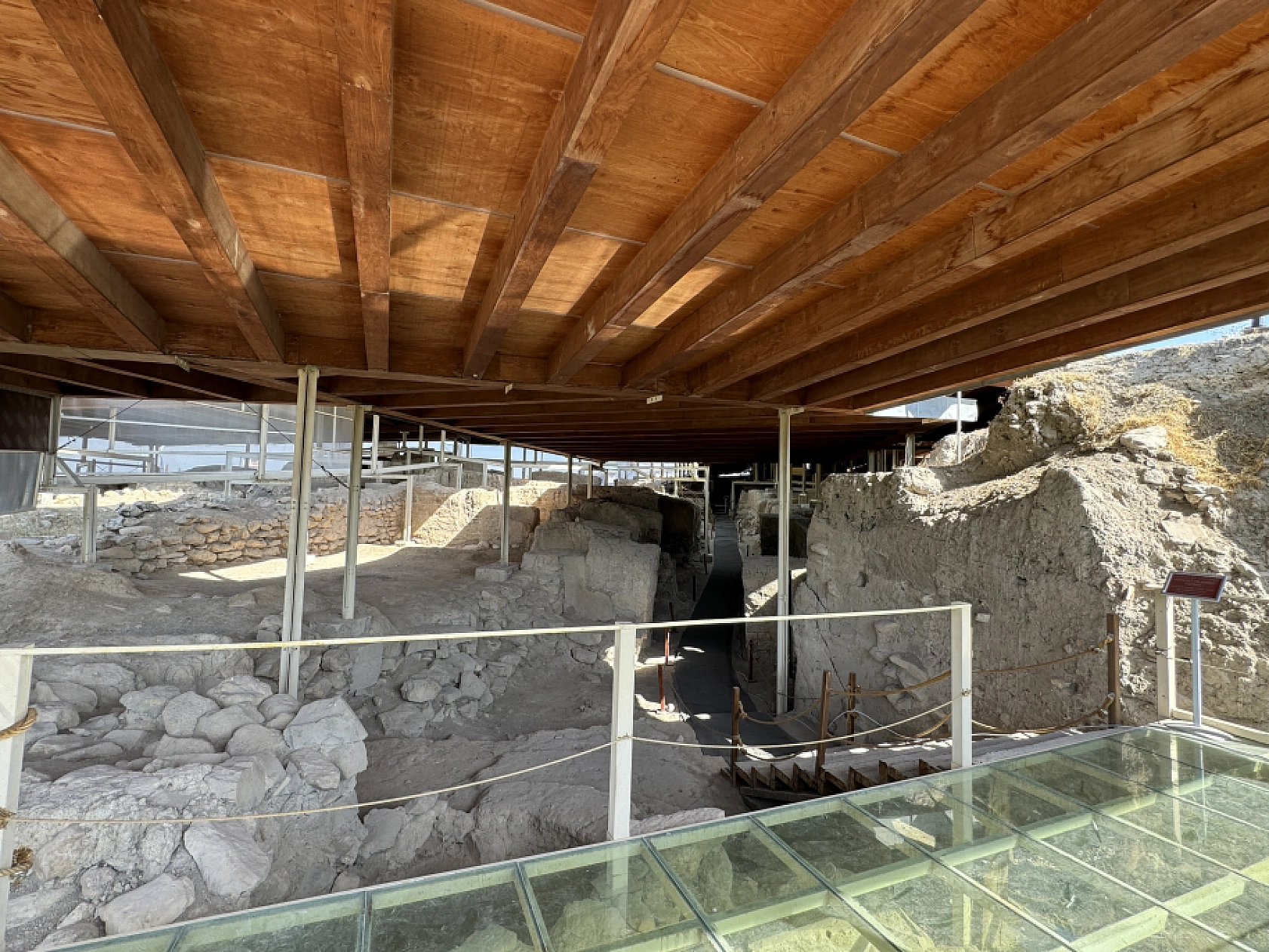 Arslantepe'de sur kapısının izi sürülüyor!