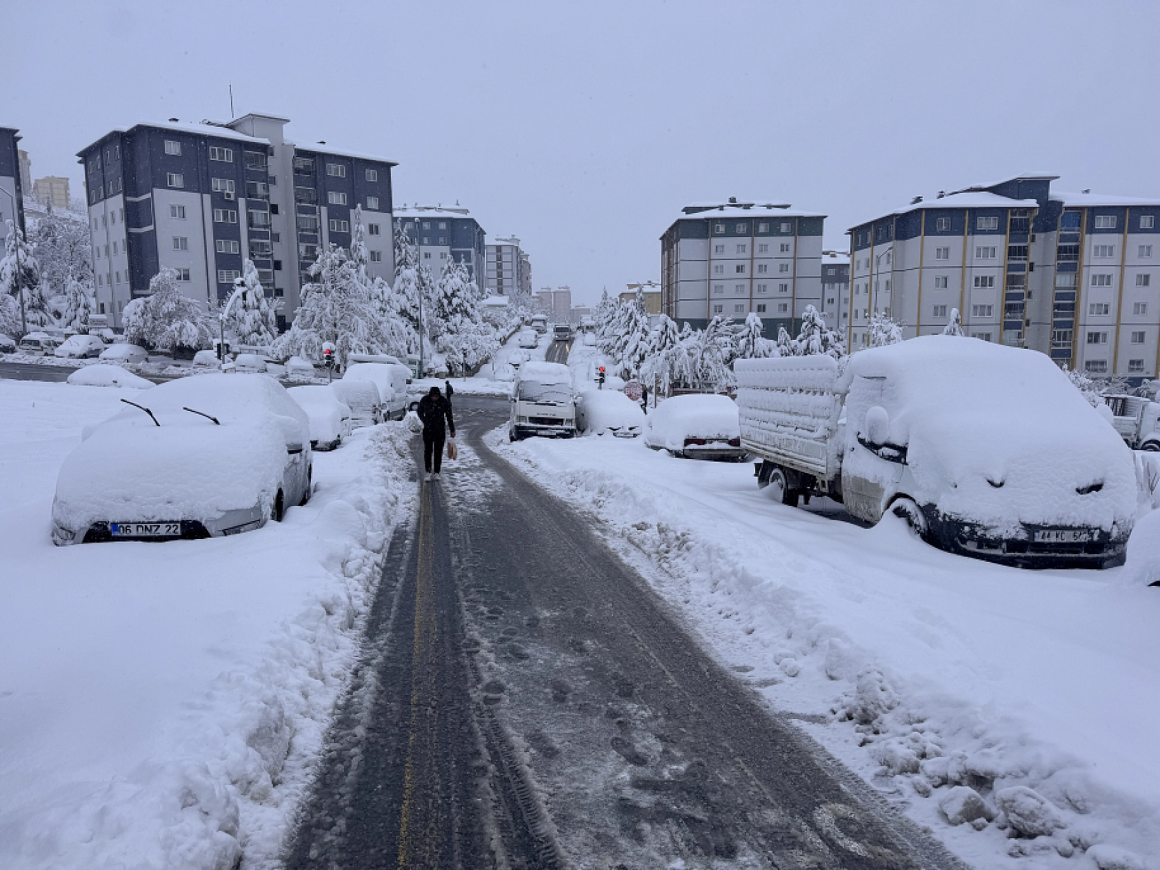 Malatya'nın O İlçesi Beyaza Büründü
