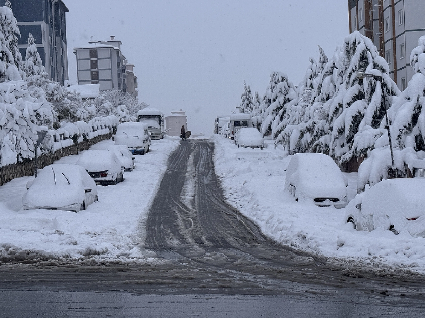Malatya'nın O İlçesi Beyaza Büründü