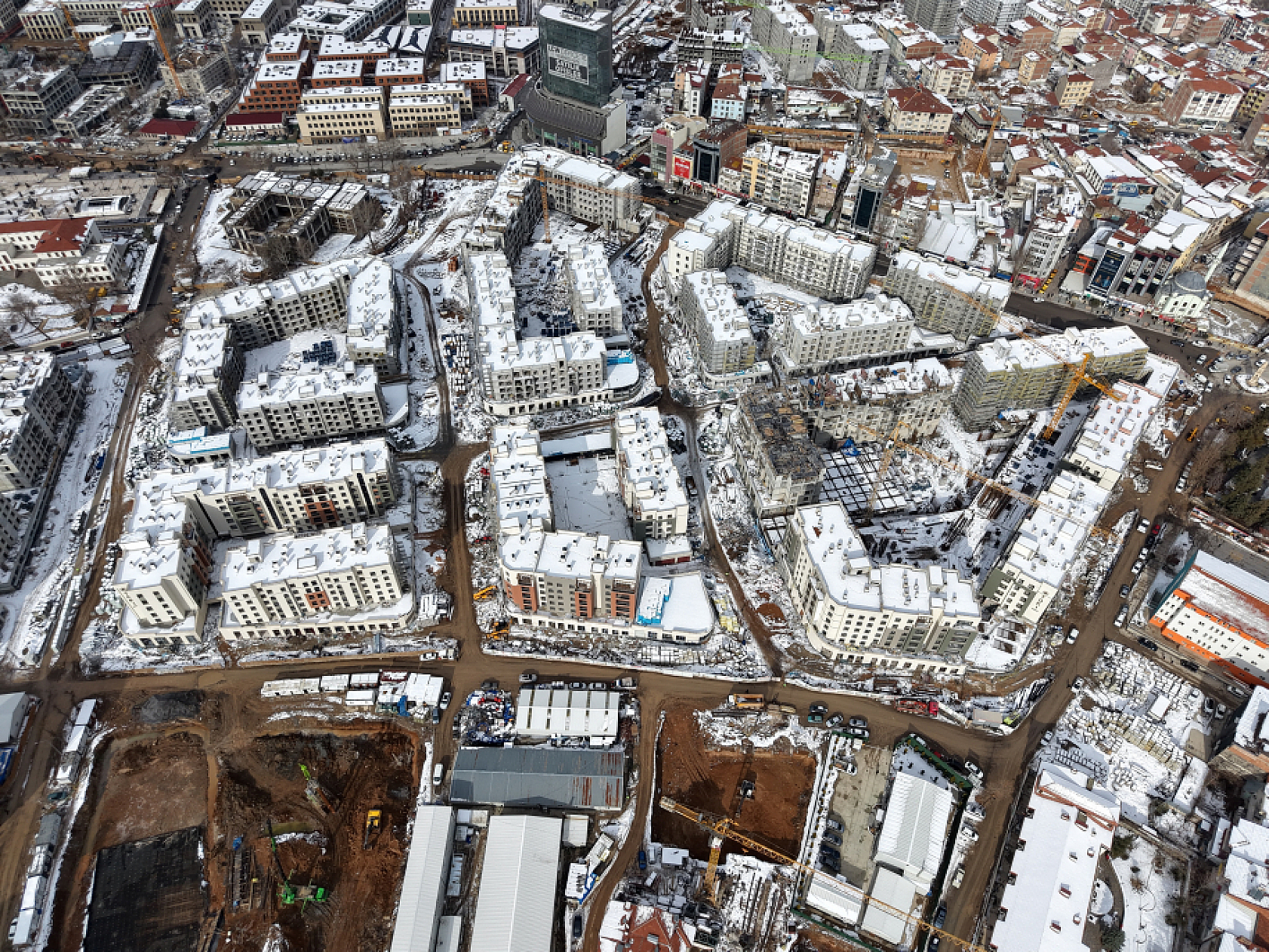 Malatya esnafı kepenk açmak için gün sayıyor!