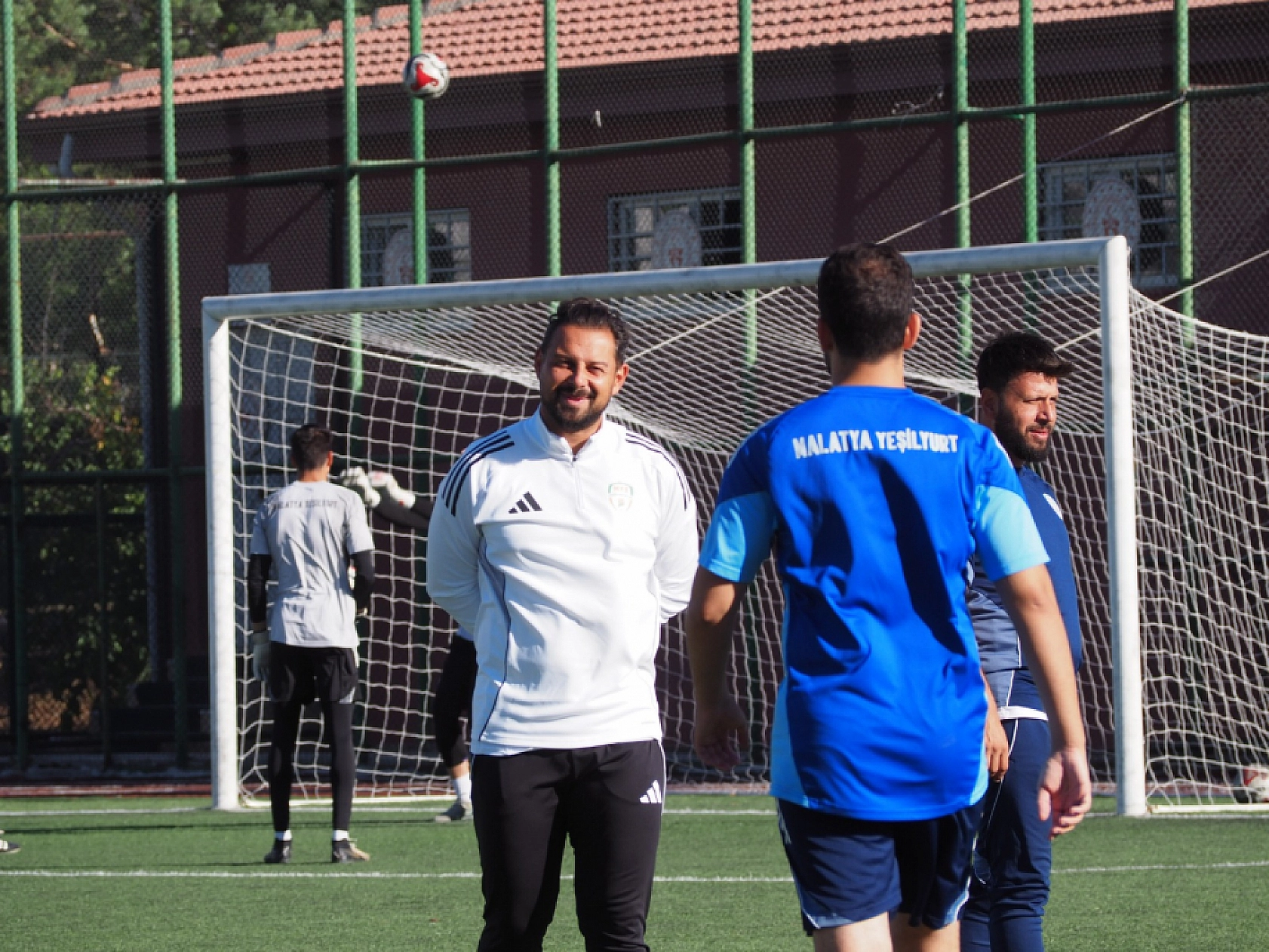 Yılmaz'ın hedefi büyük: Yeşilyurtspor'la zirveye yürüyeceğiz