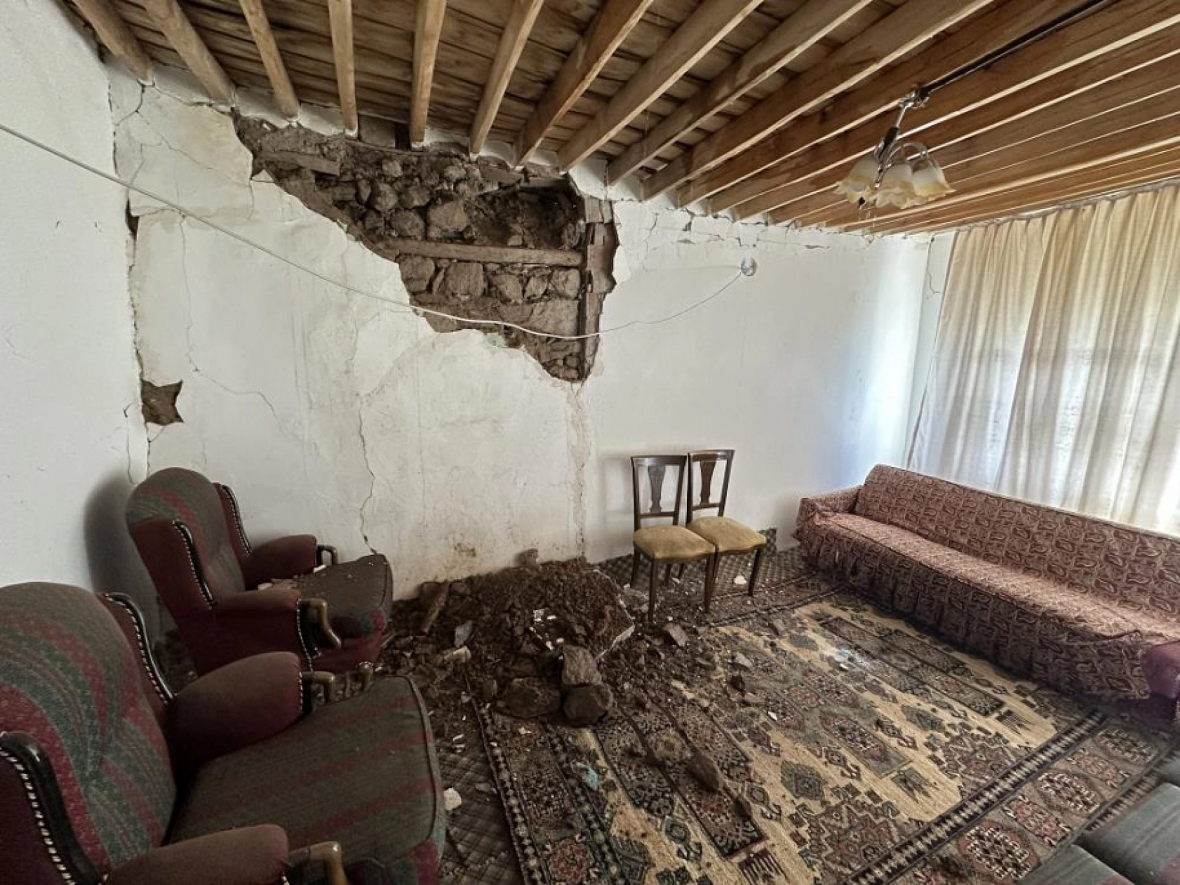 Malatya Depreminin Bilançosu Belli Oldu! Deprem Malatya'yı Değil Komşu'yu Vurmuş…!