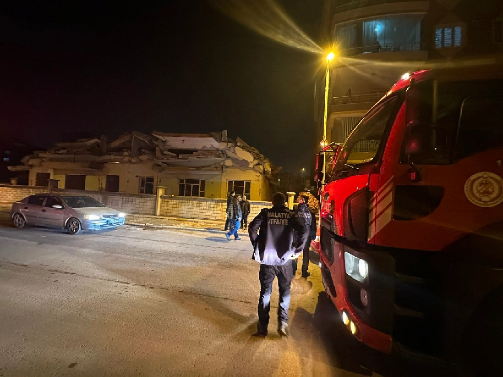 Herkes deprem olduğunu zannetti ama gerçek bambaşka çıktı